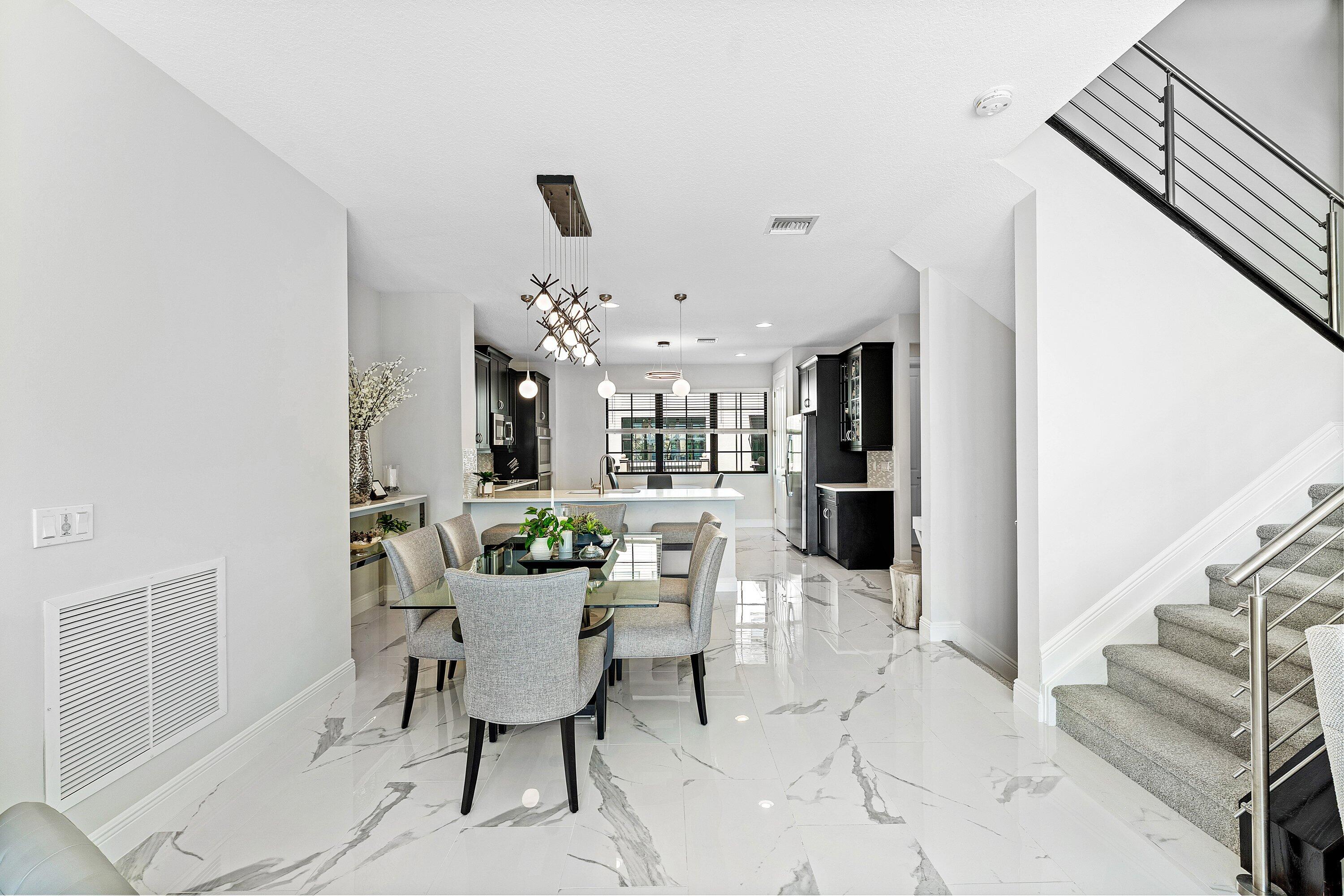 10 Windward Lane