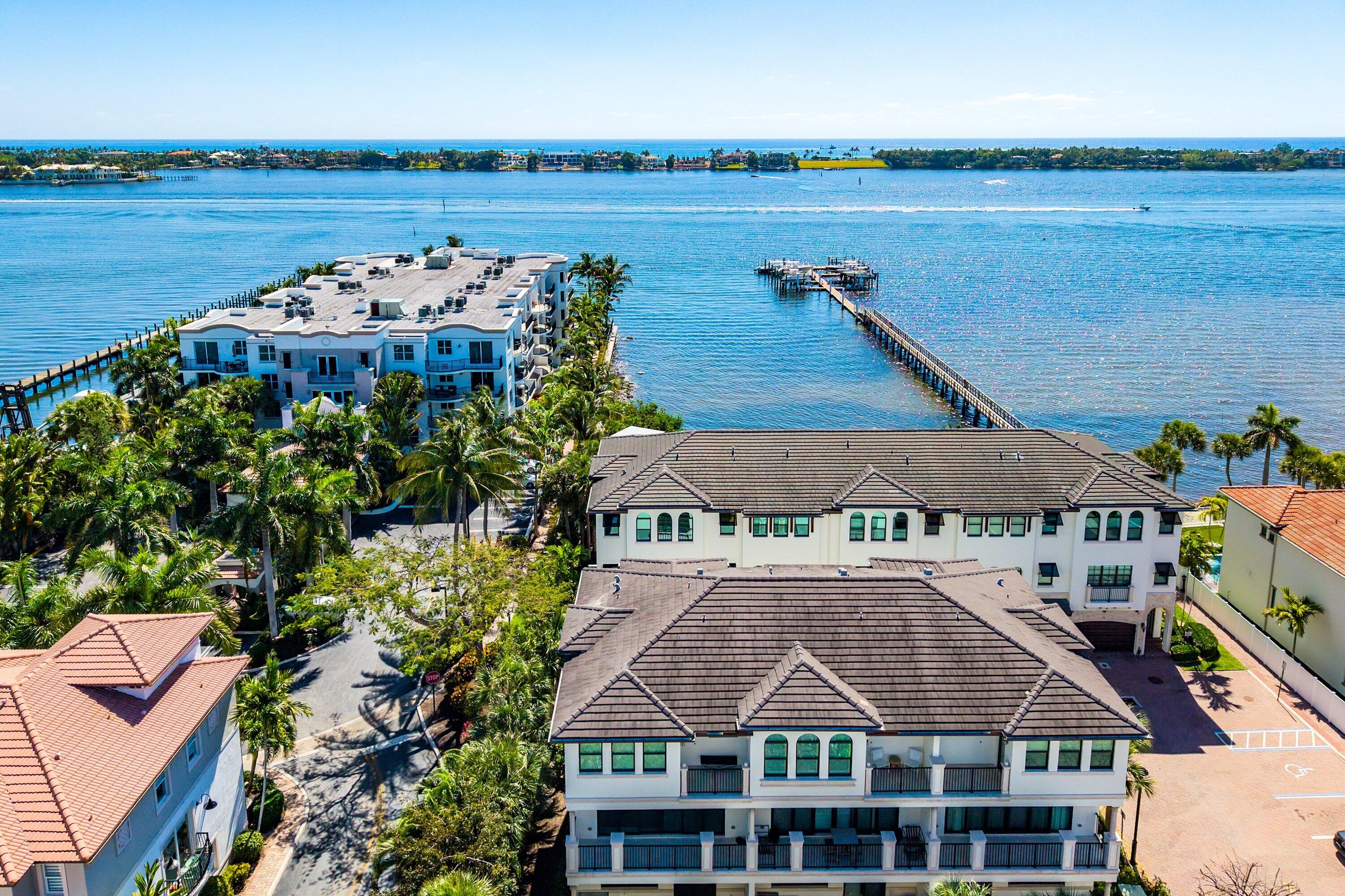 10 Windward Lane