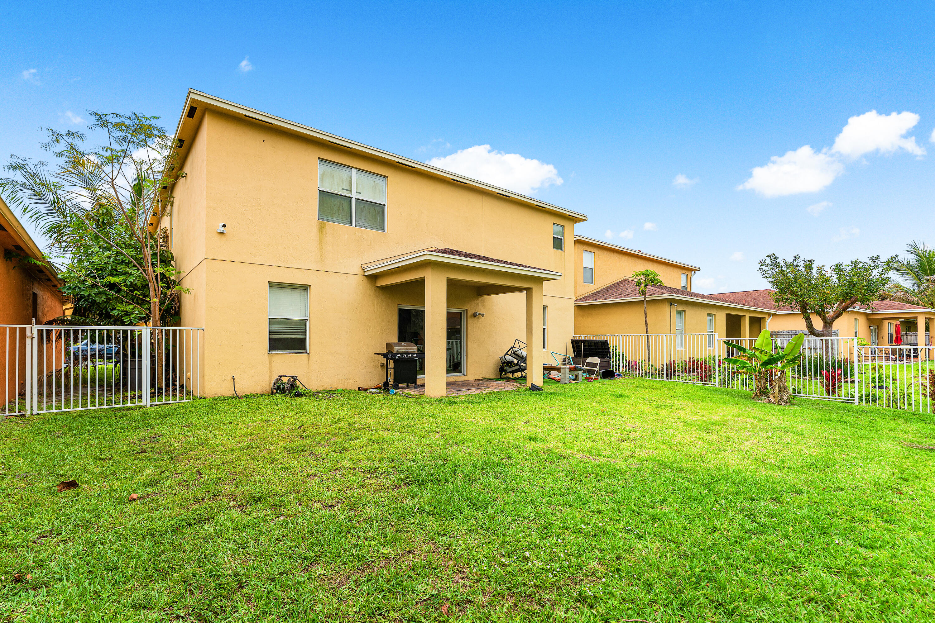 5827 Gypsum Place