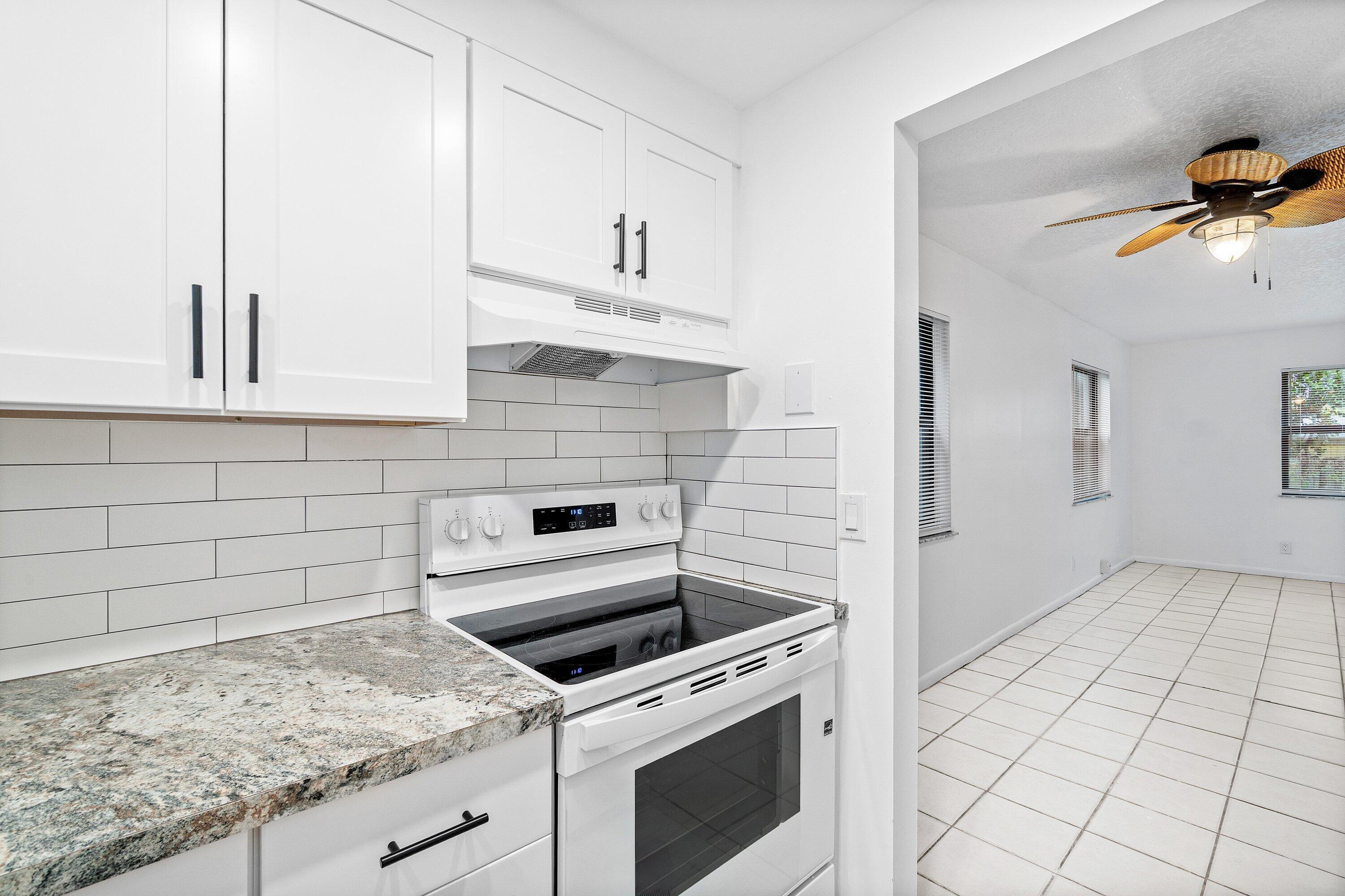 626 N Federal Highway Unit 3