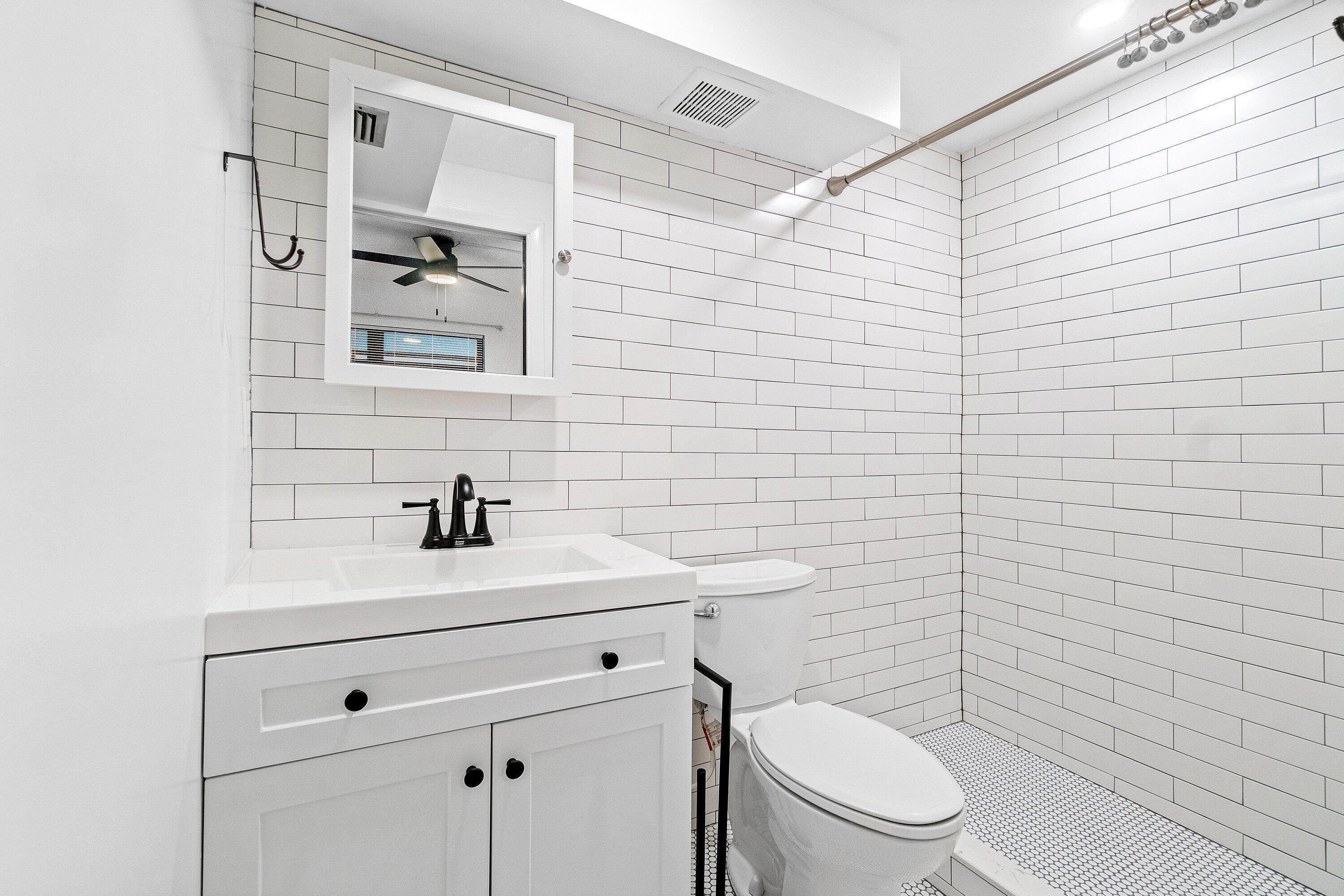 626 N Federal Highway Unit 3
