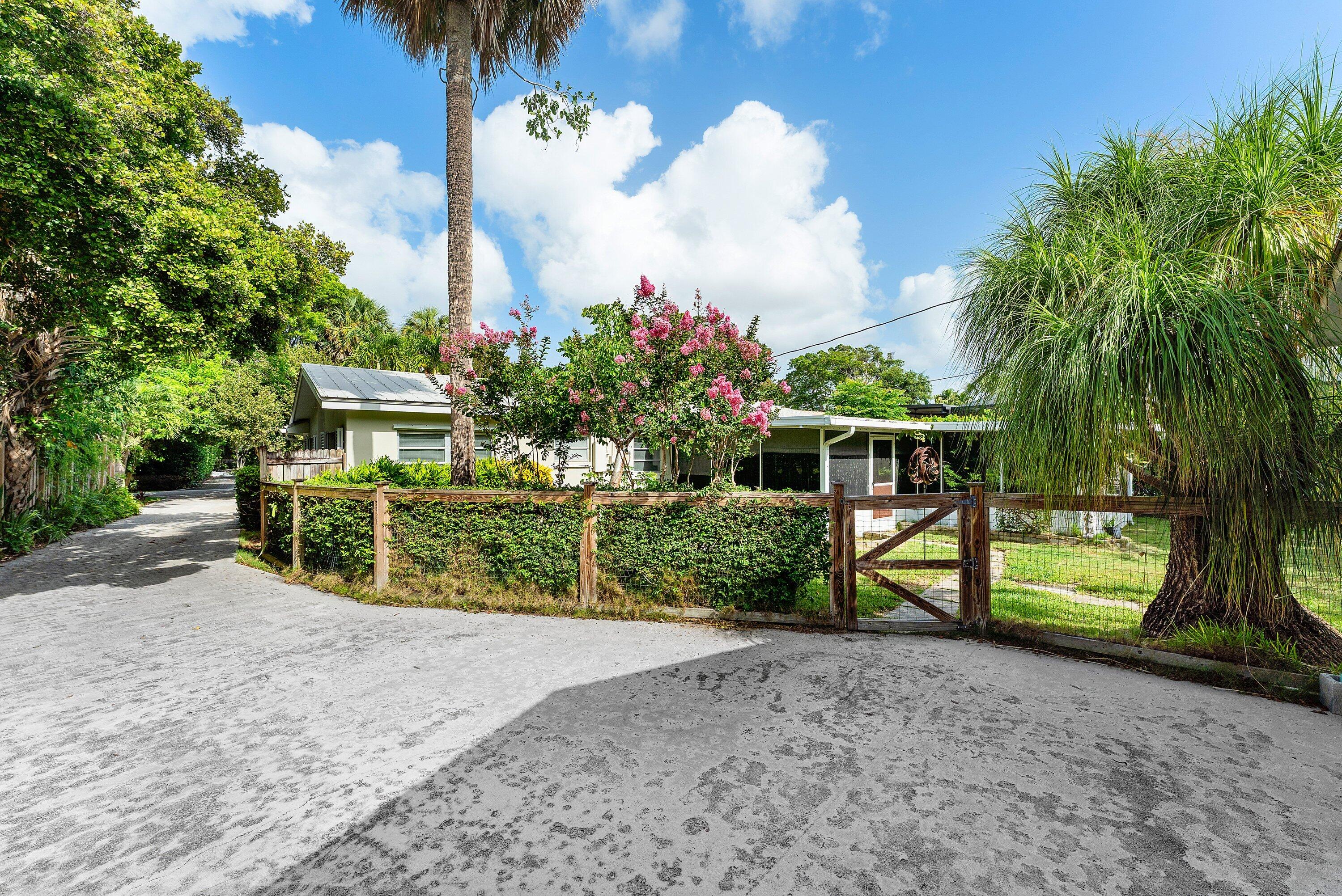 414 S Atlantic Drive