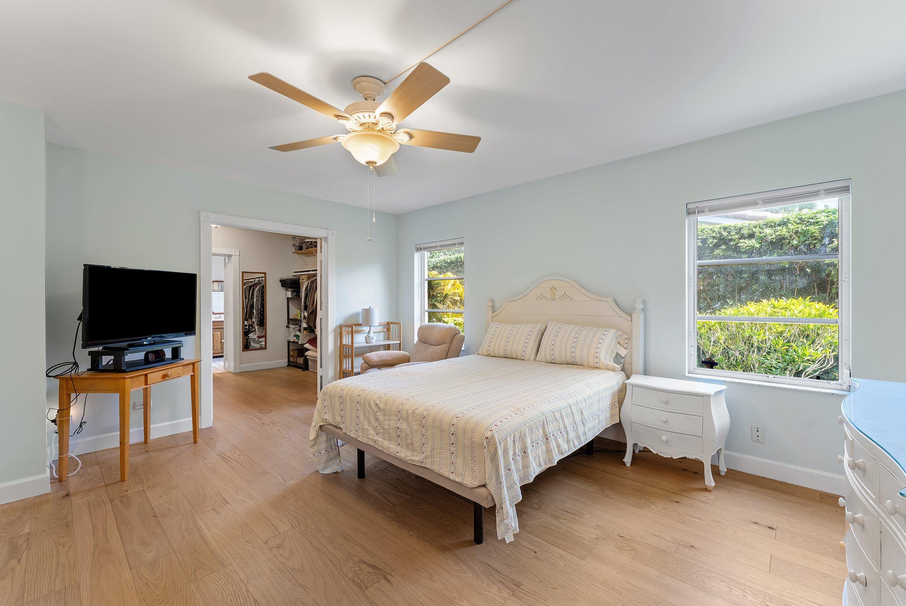 414 S Atlantic Drive