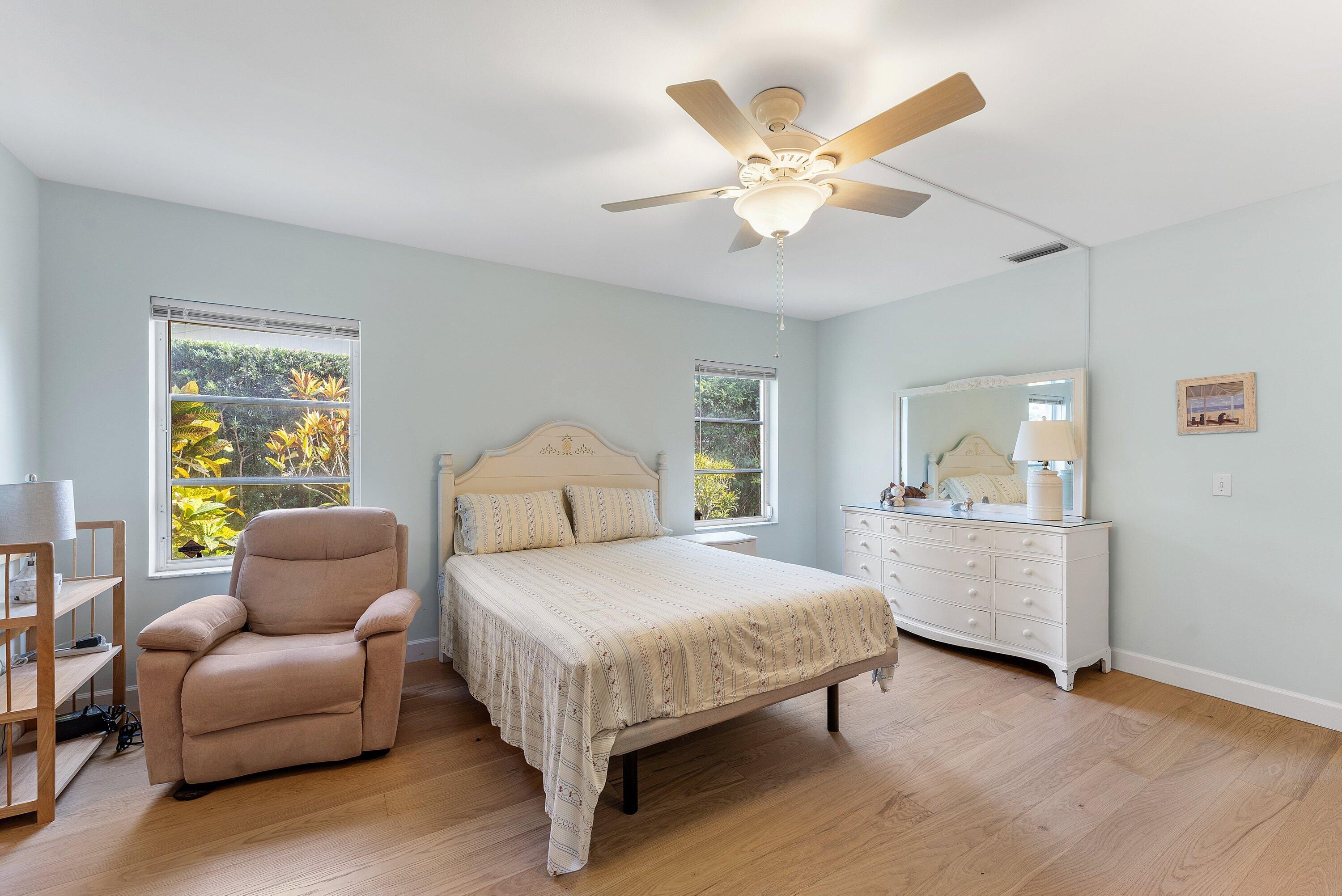 414 S Atlantic Drive