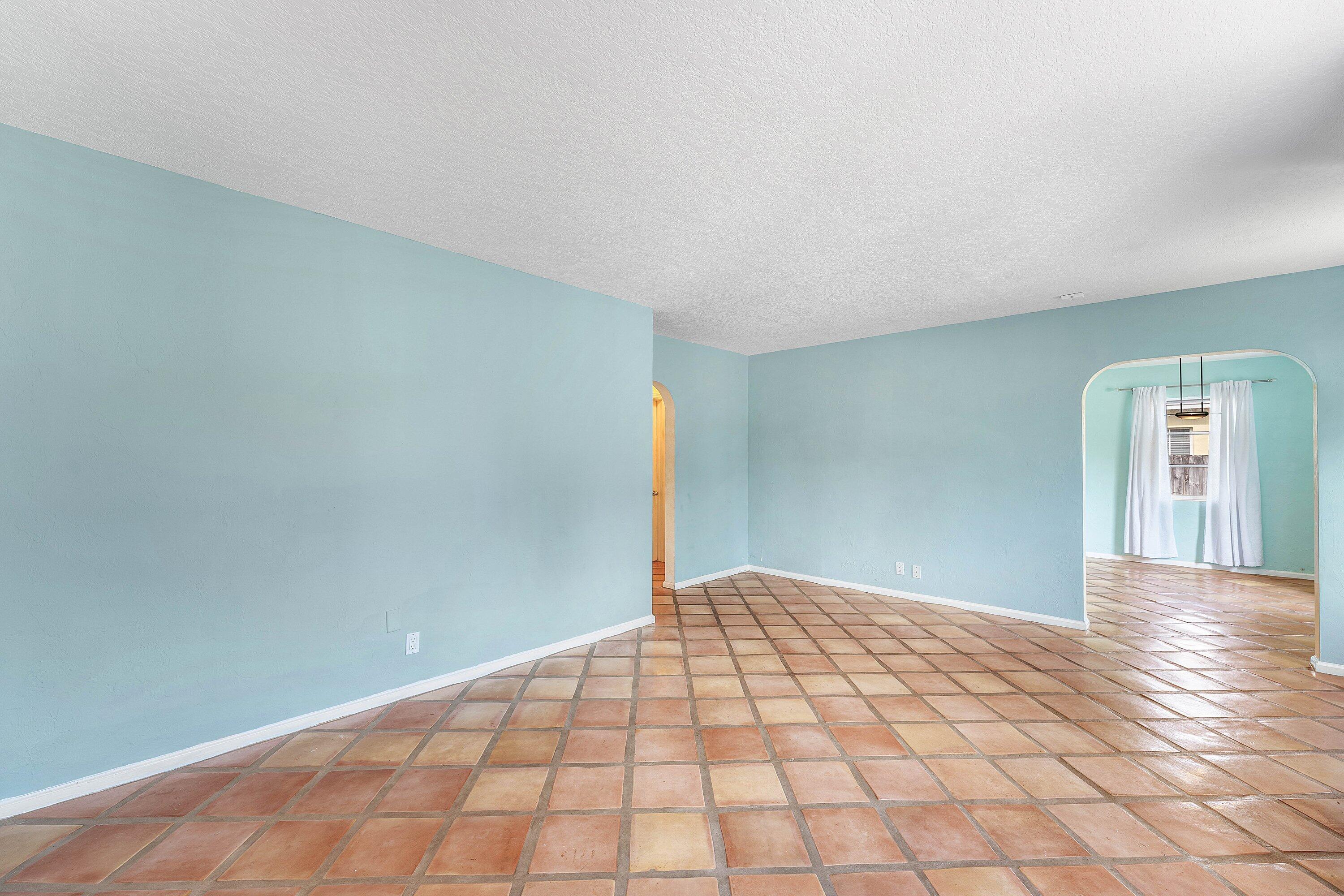 122 Euclid Boulevard