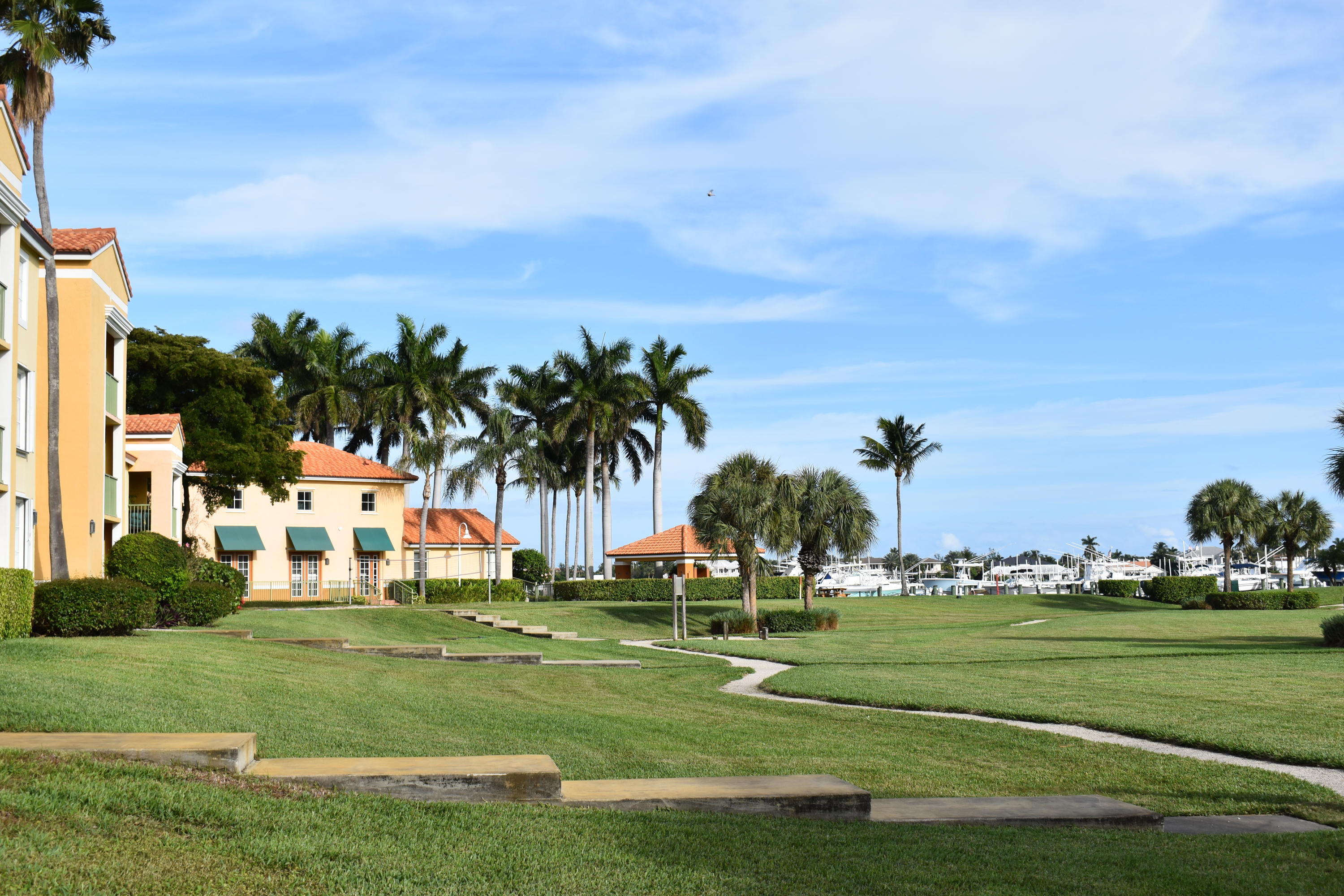 123 Yacht Club Way