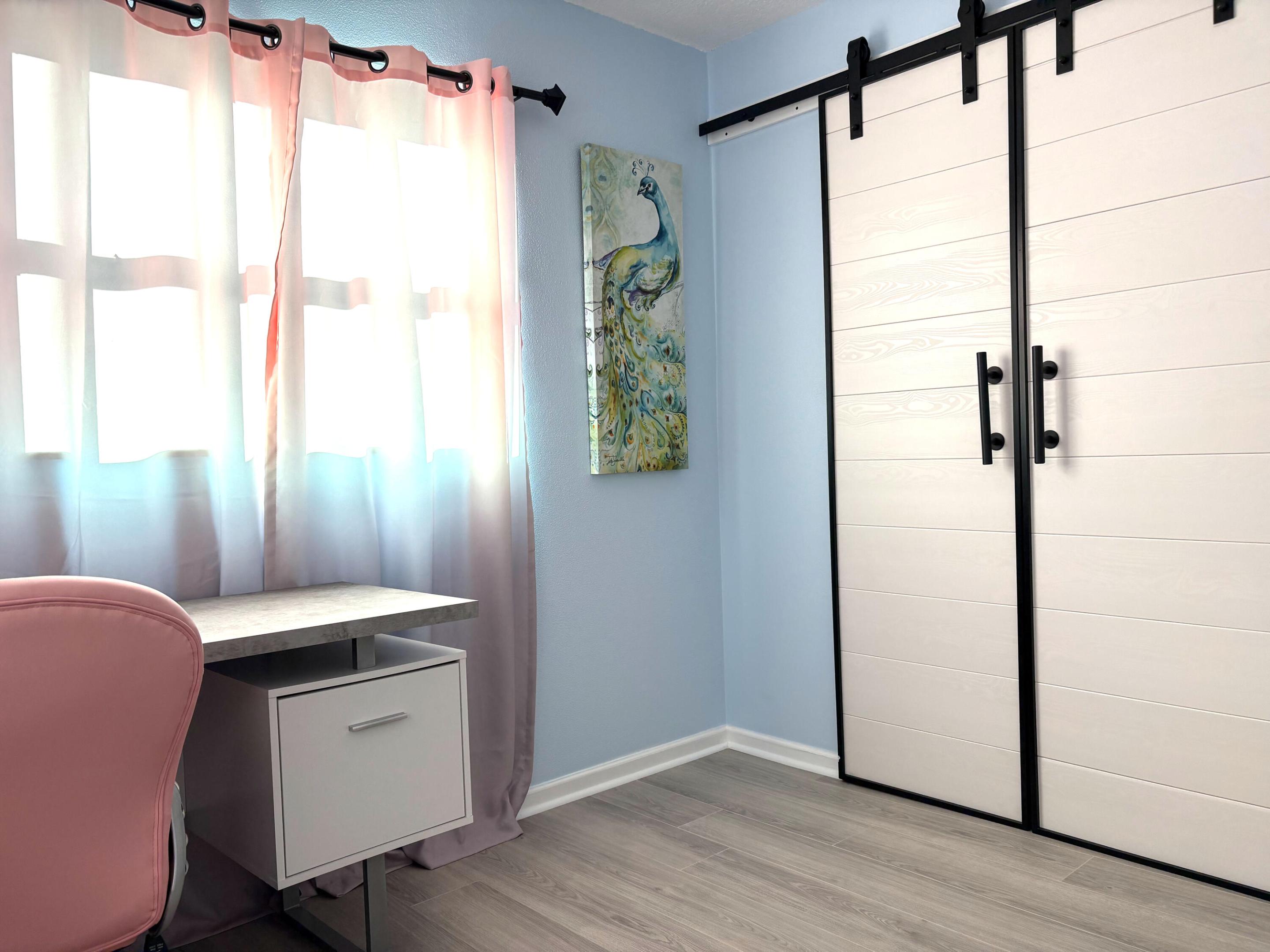 3080 Tropical Trail