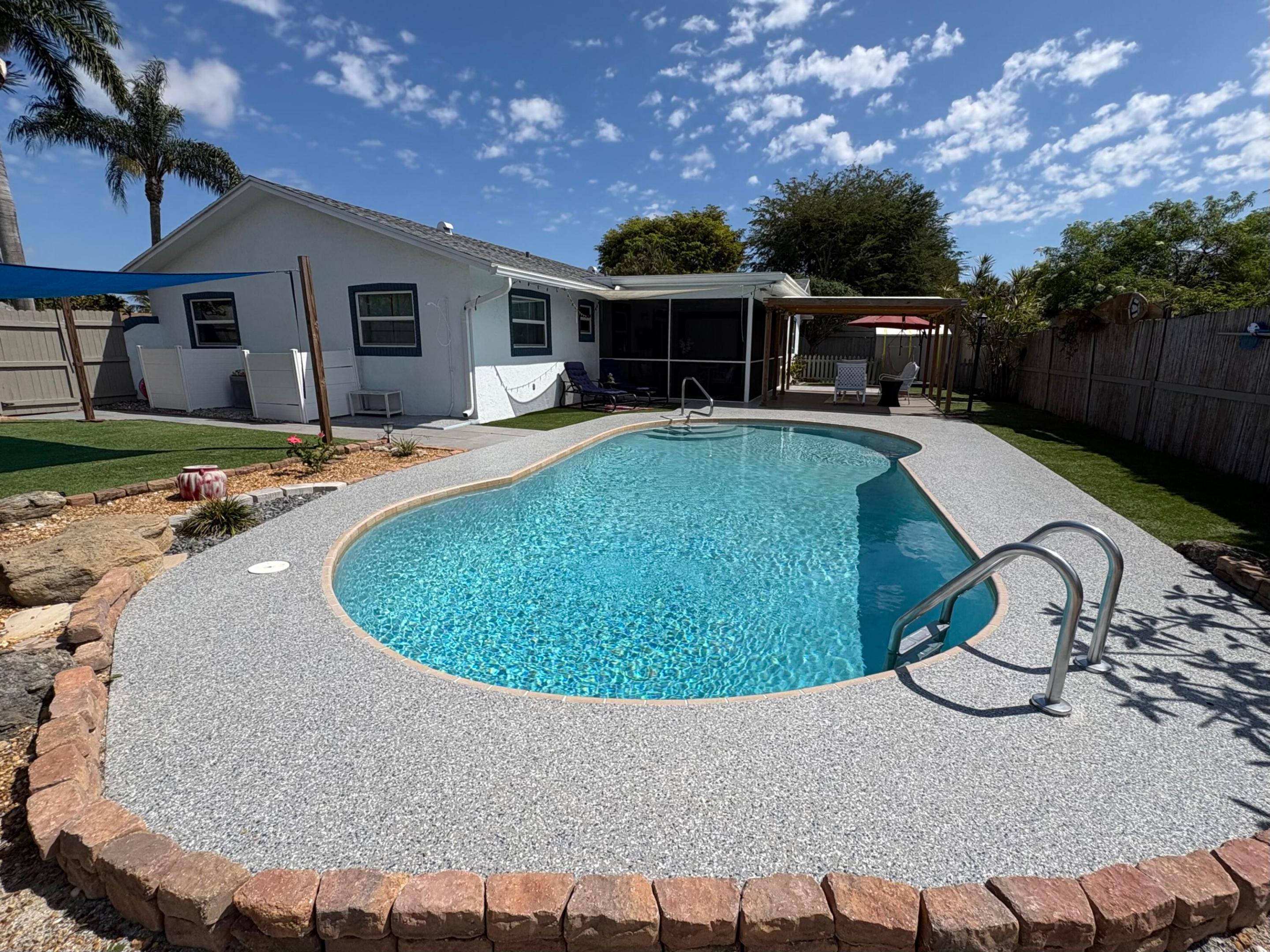 3080 Tropical Trail
