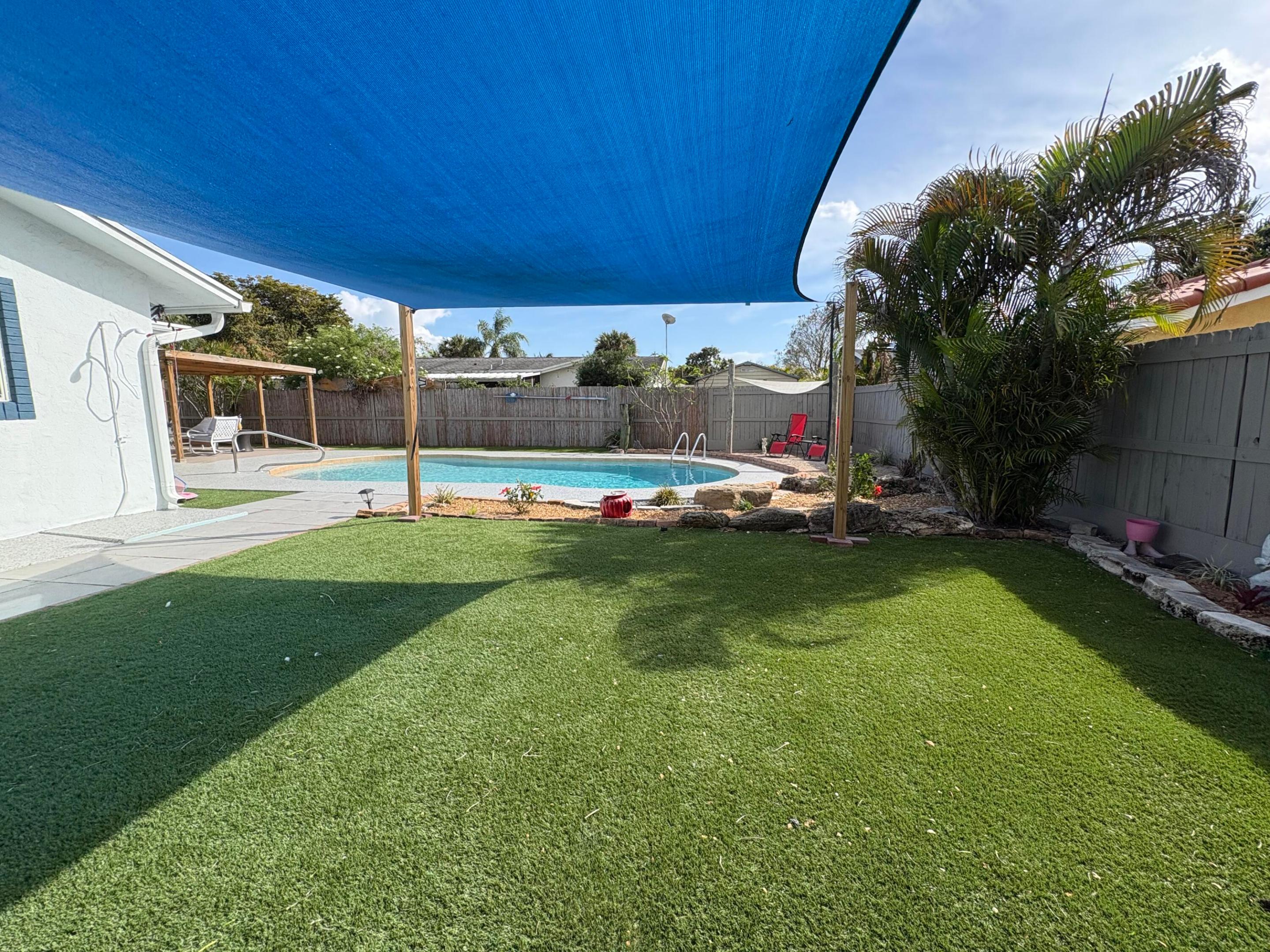3080 Tropical Trail