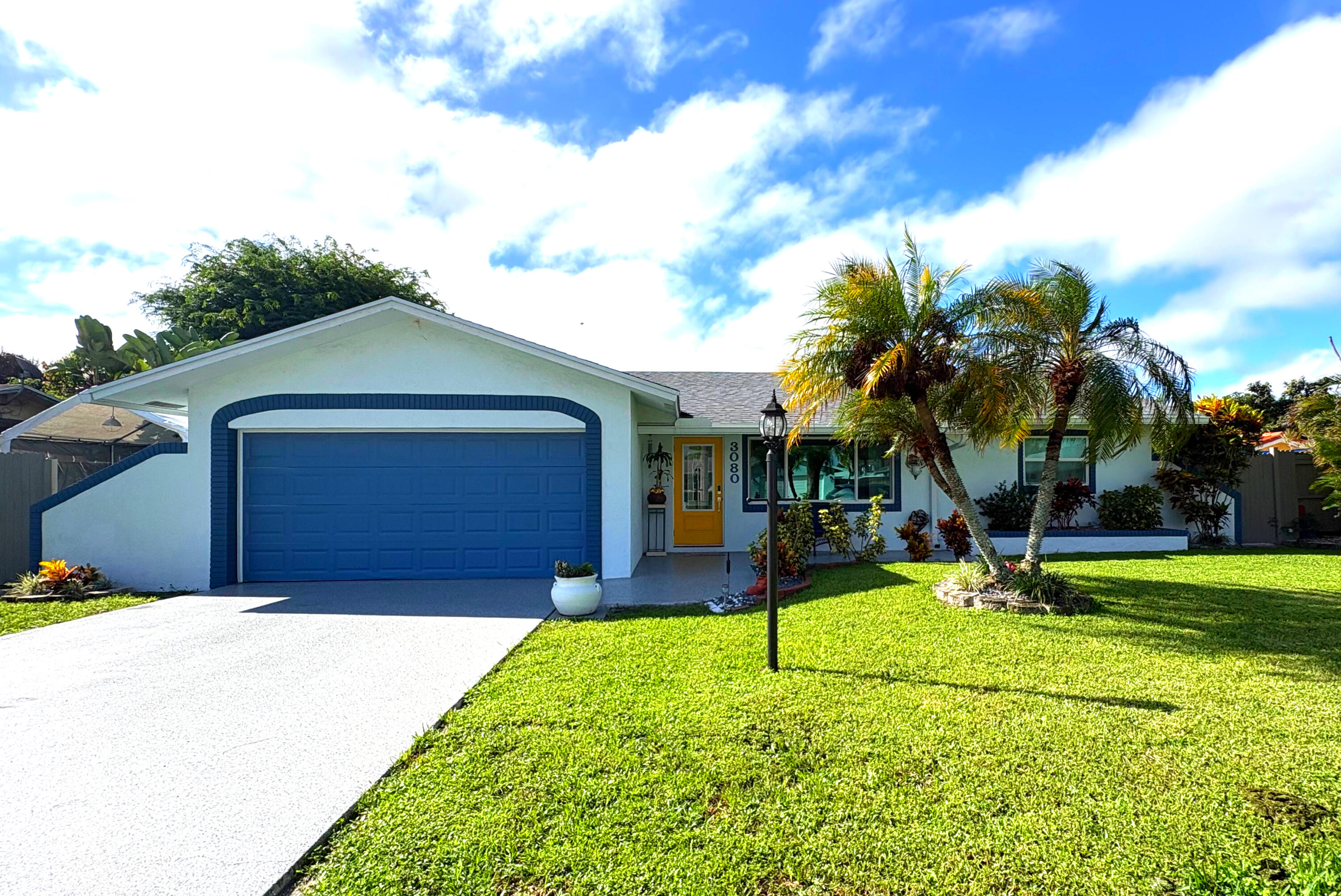3080 Tropical Trail