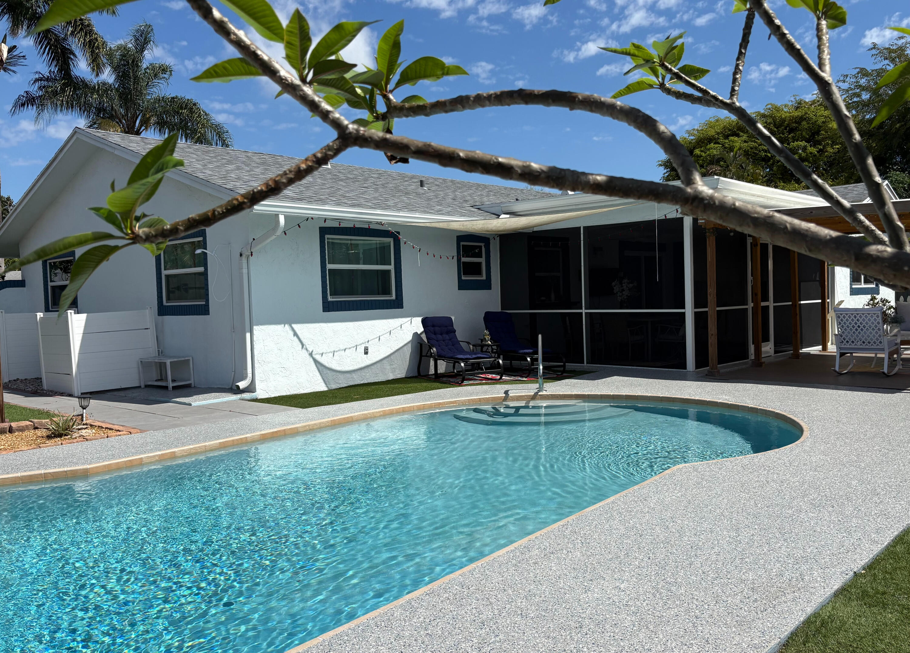3080 Tropical Trail