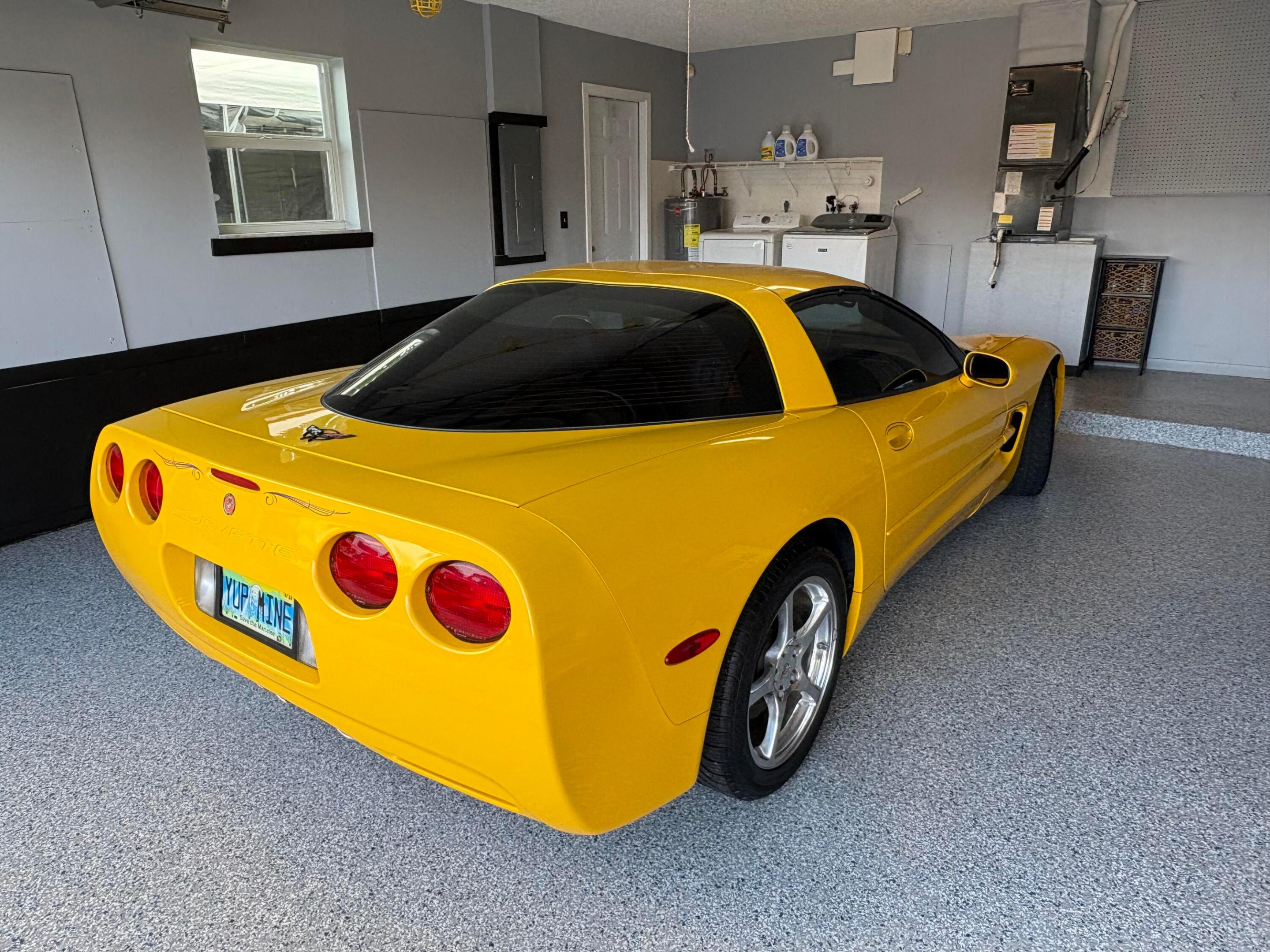 3080 Tropical Trail