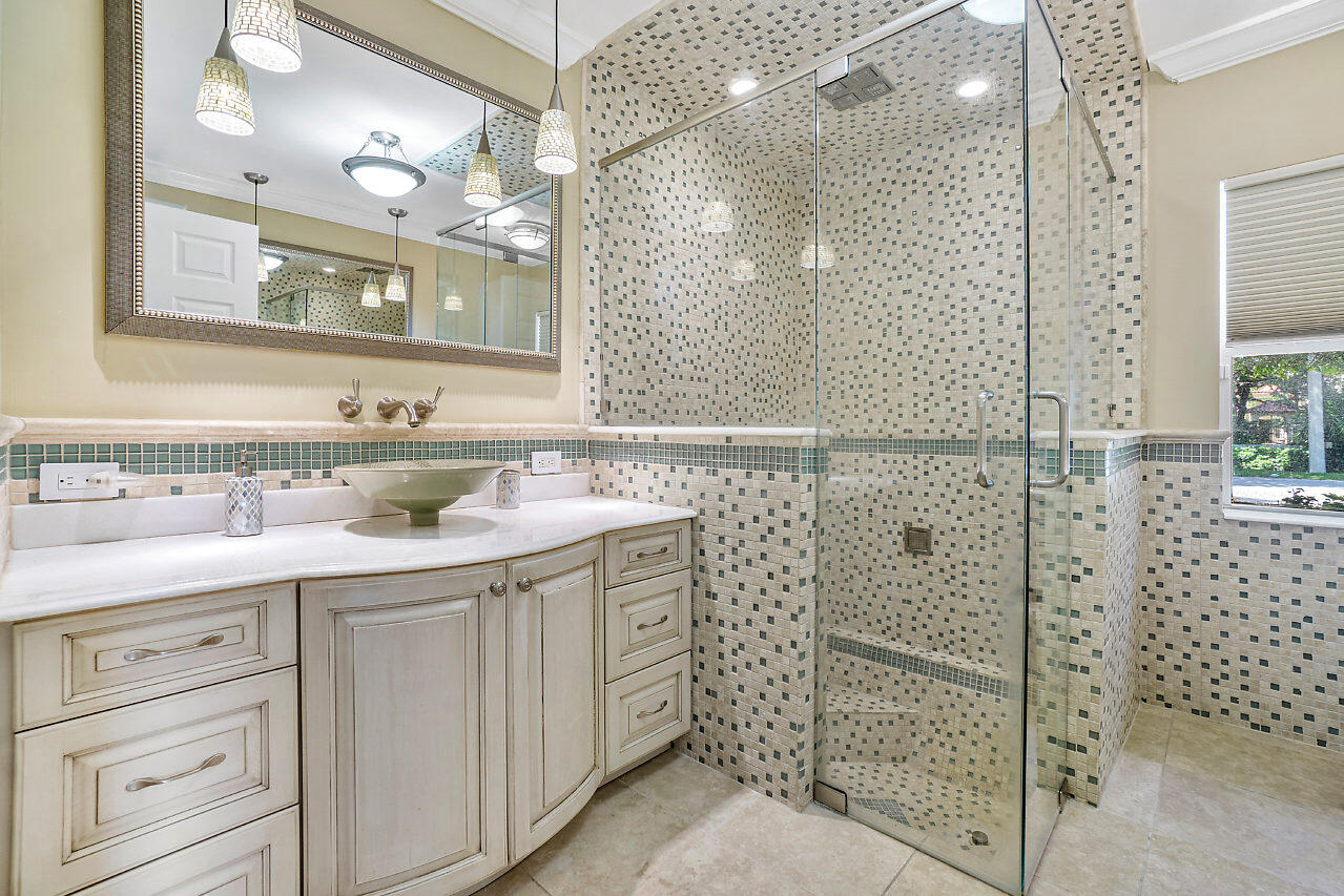 110 N Atlantic Drive