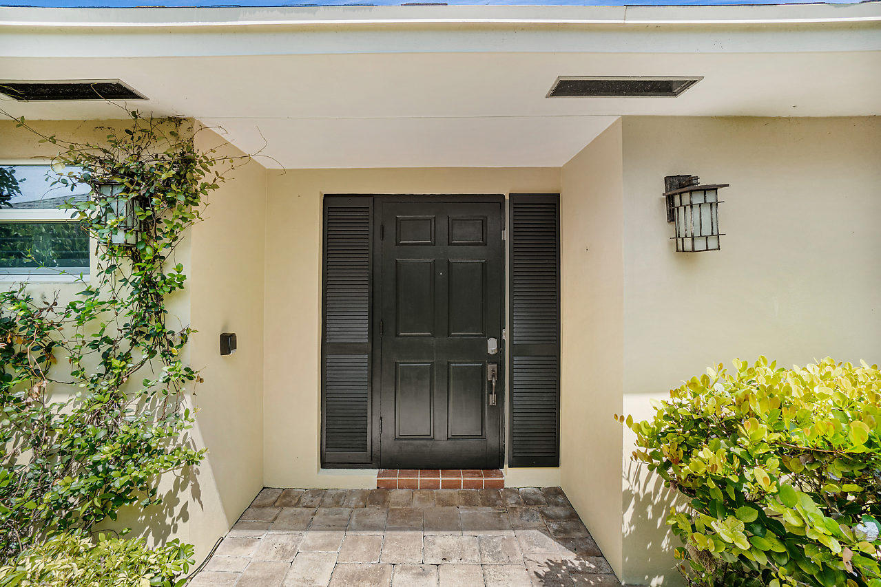 110 N Atlantic Drive