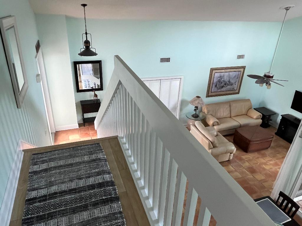 5771 Lakeview Mews Place