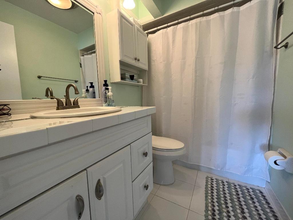 5771 Lakeview Mews Place