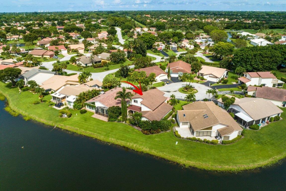 5771 Lakeview Mews Place