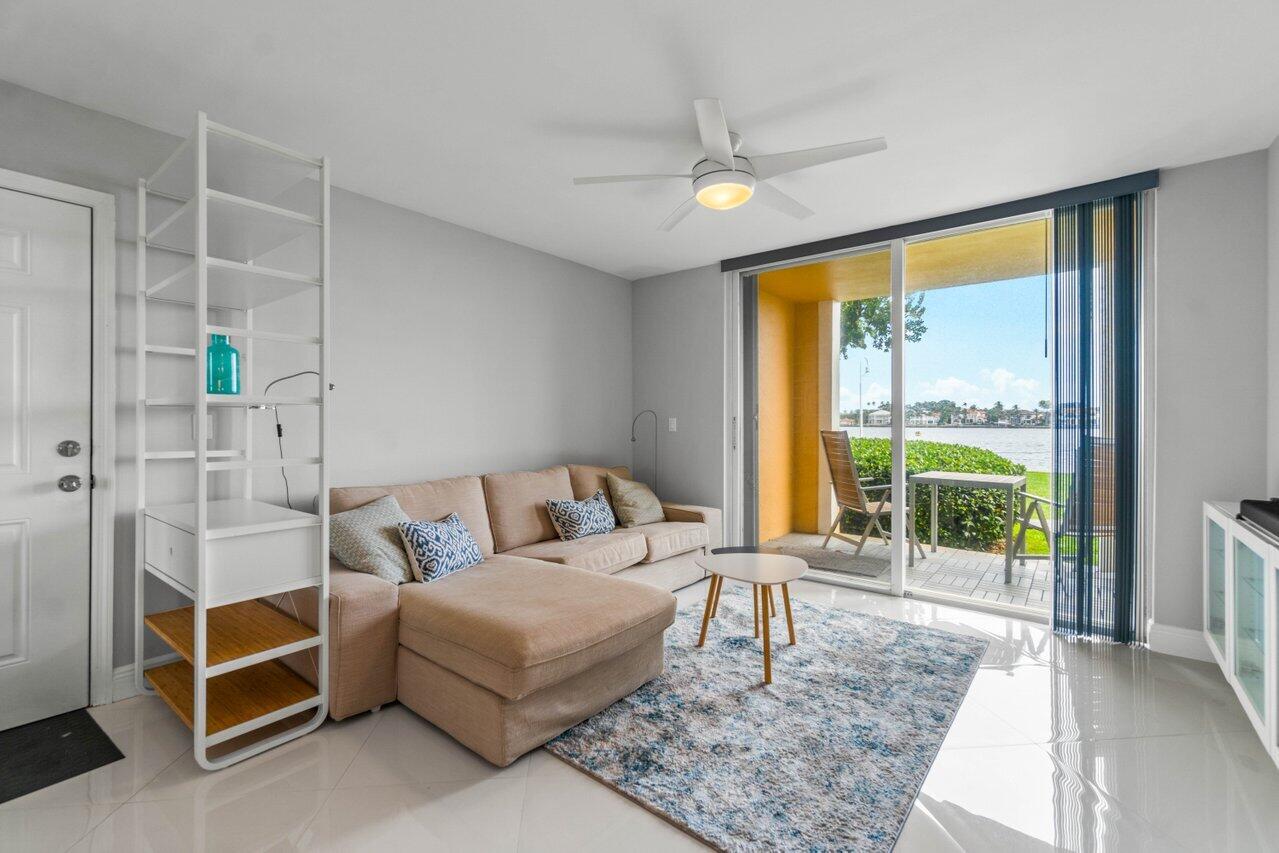 180 Yacht Club Way Unit: 102