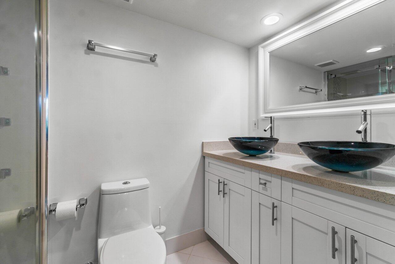 180 Yacht Club Way Unit: 102