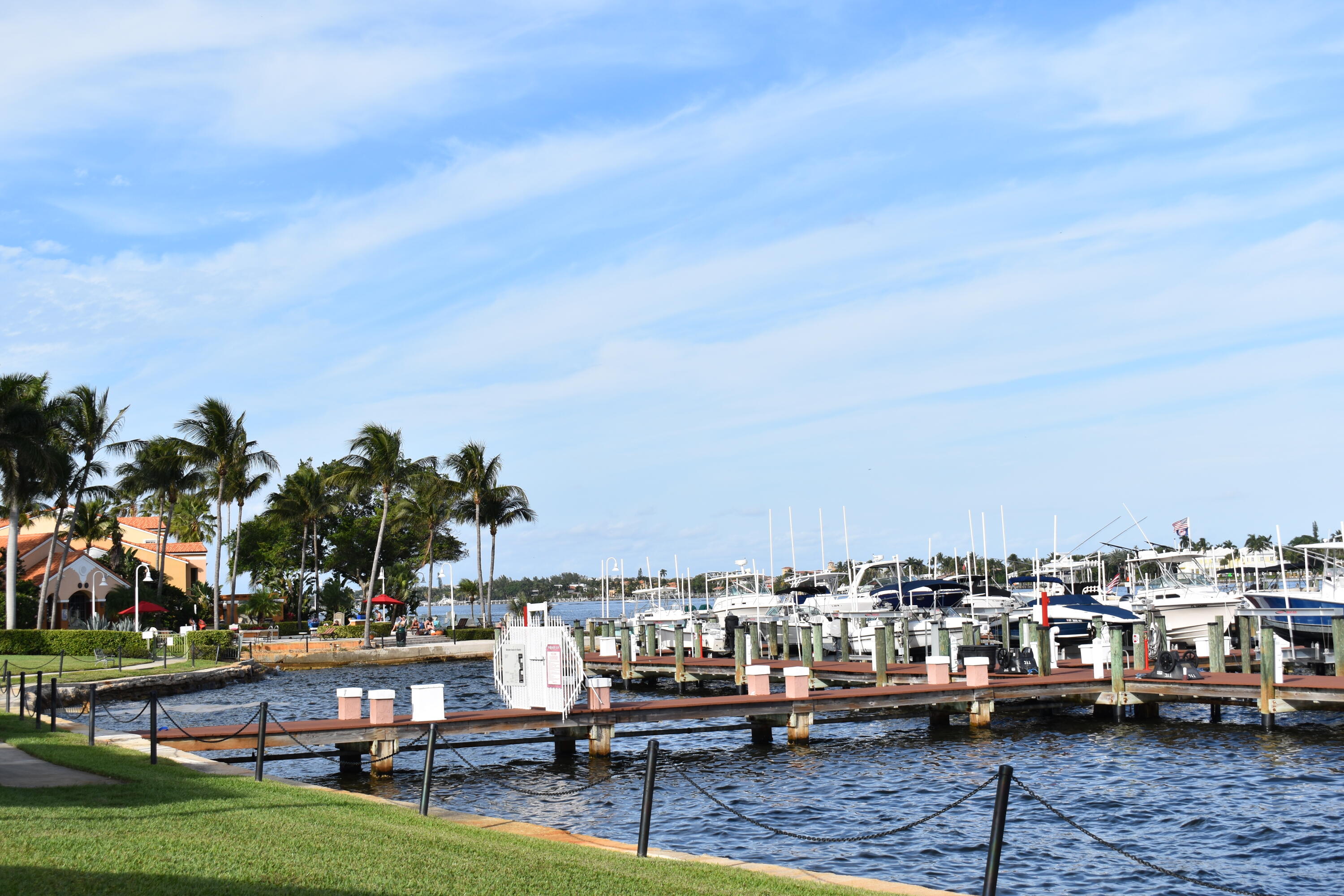 180 Yacht Club Way Way