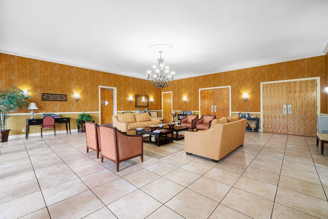 721 Lori Drive 209