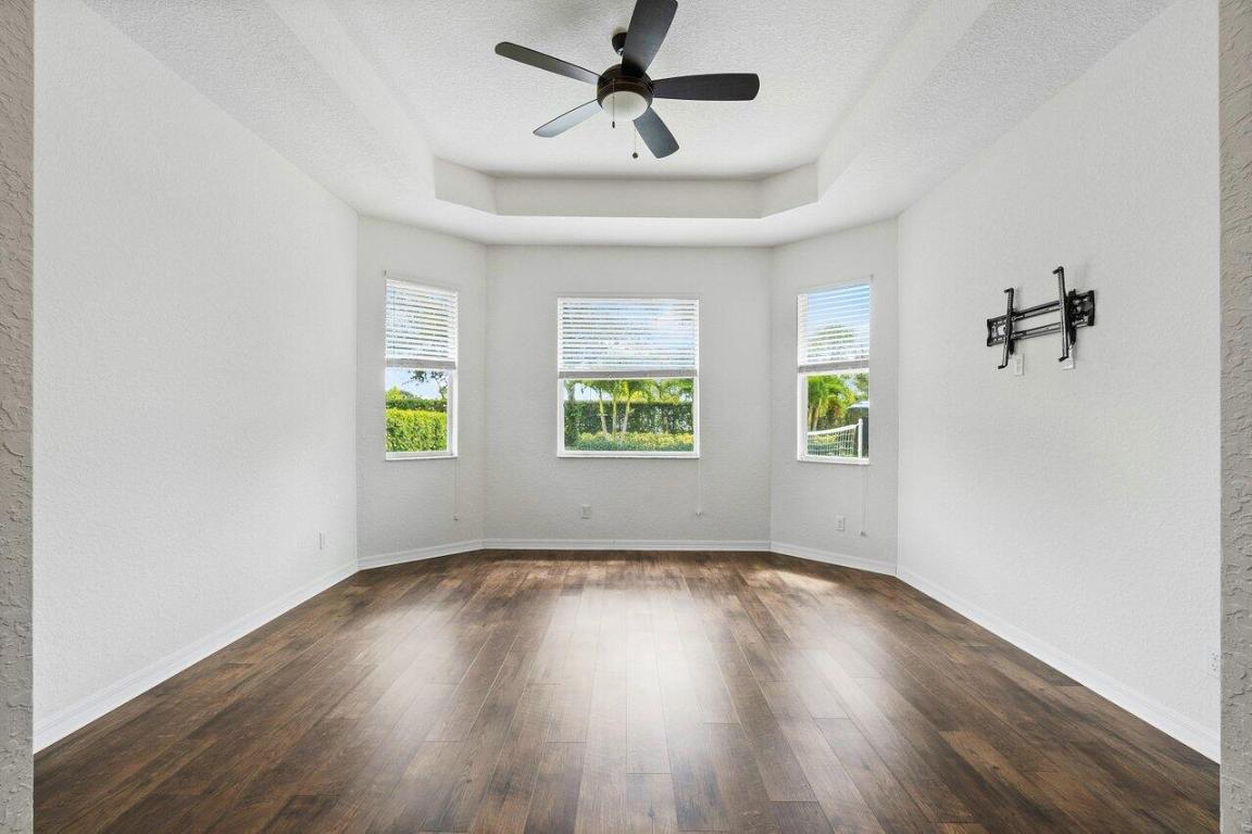 7074 Prudencia Drive