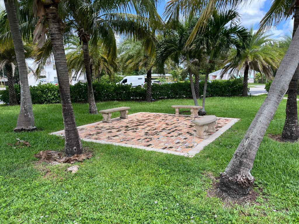 800 Atlanta Avenue 10