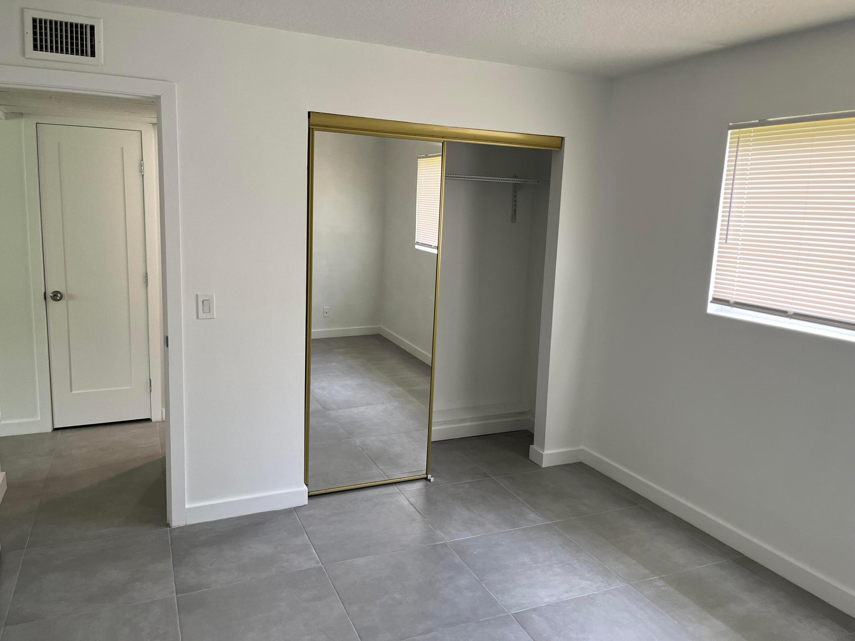 800 Atlanta Avenue 10