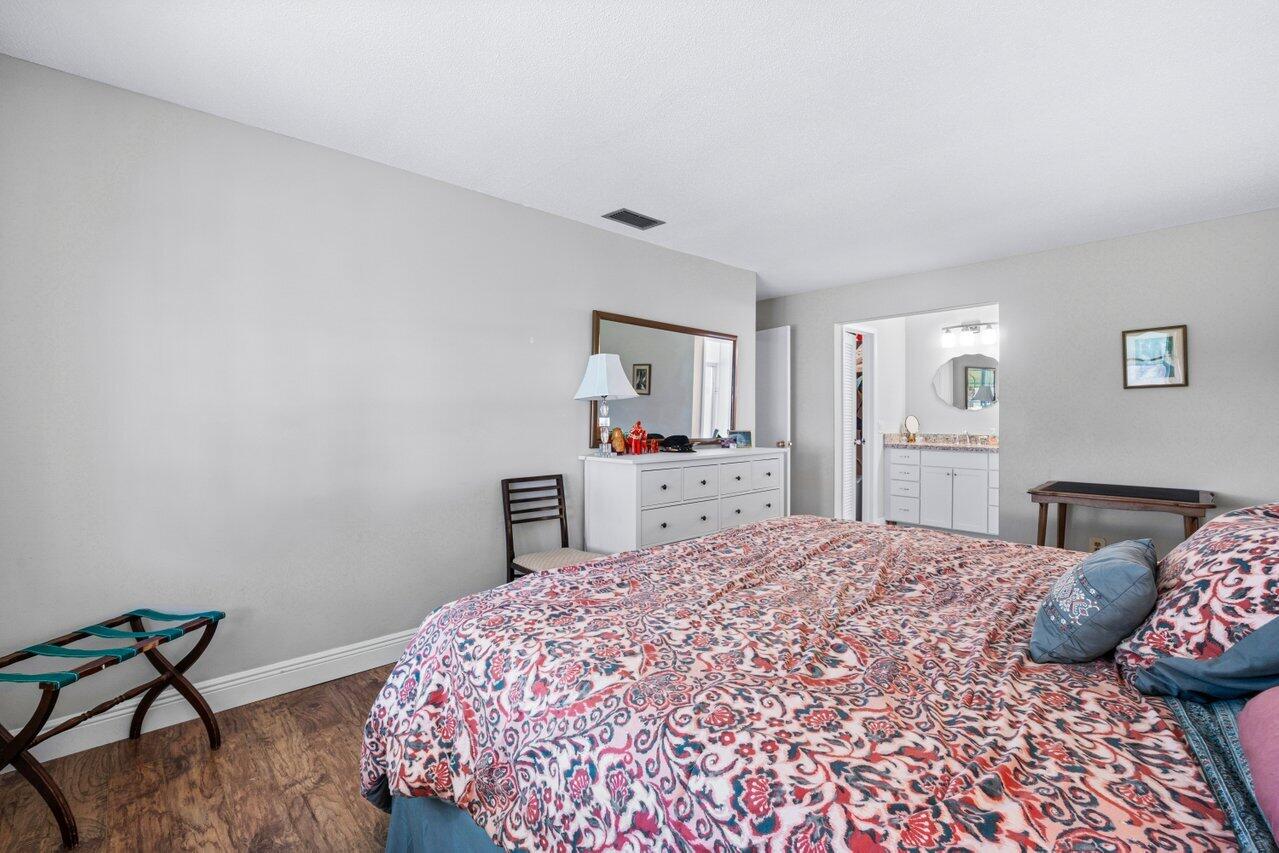 270 South Boulevard D