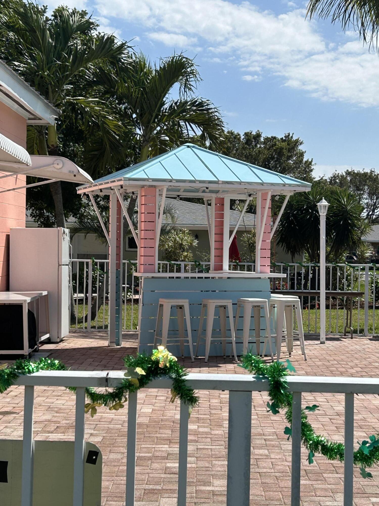 270 South Boulevard D