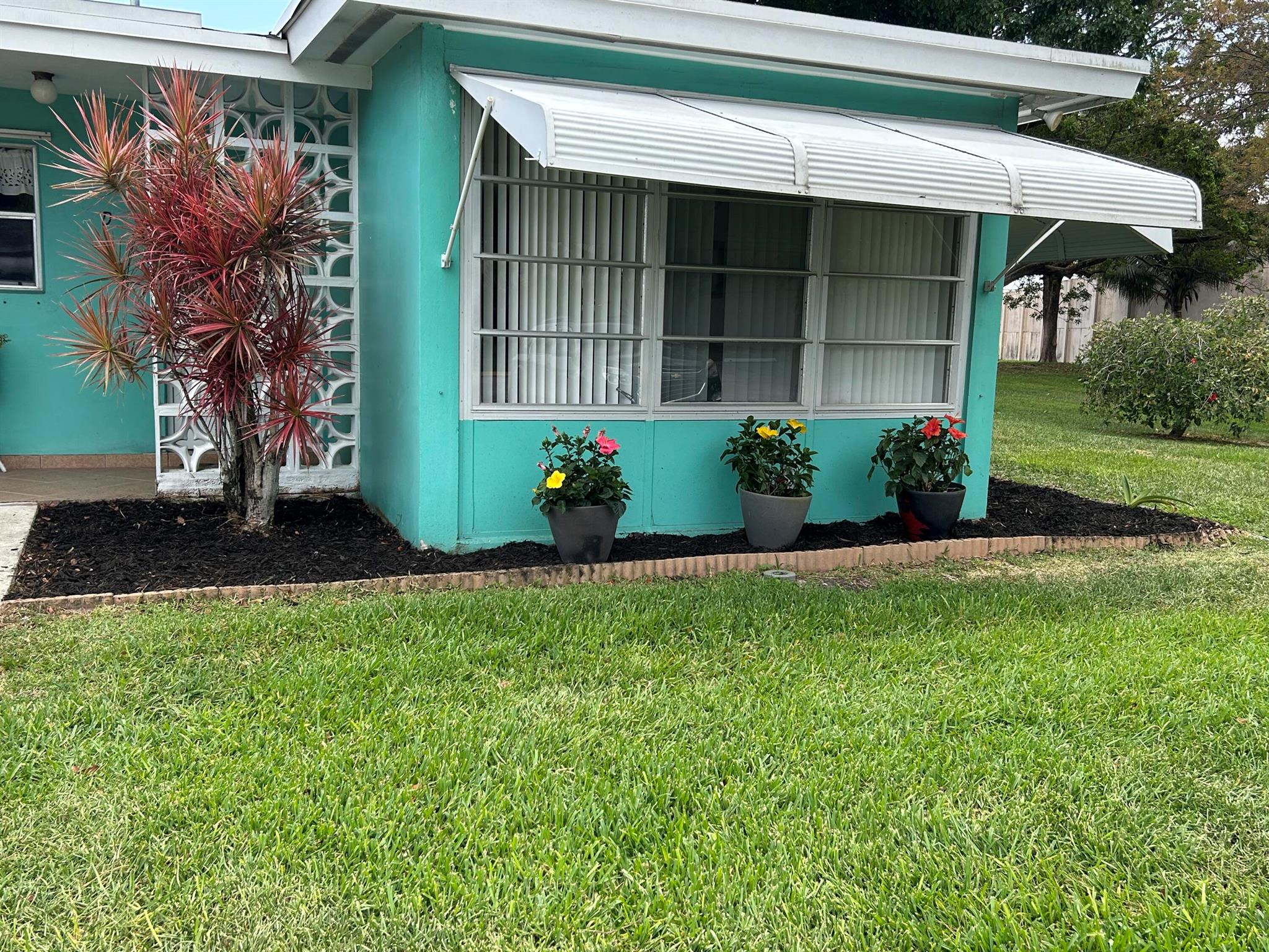 270 South Boulevard D