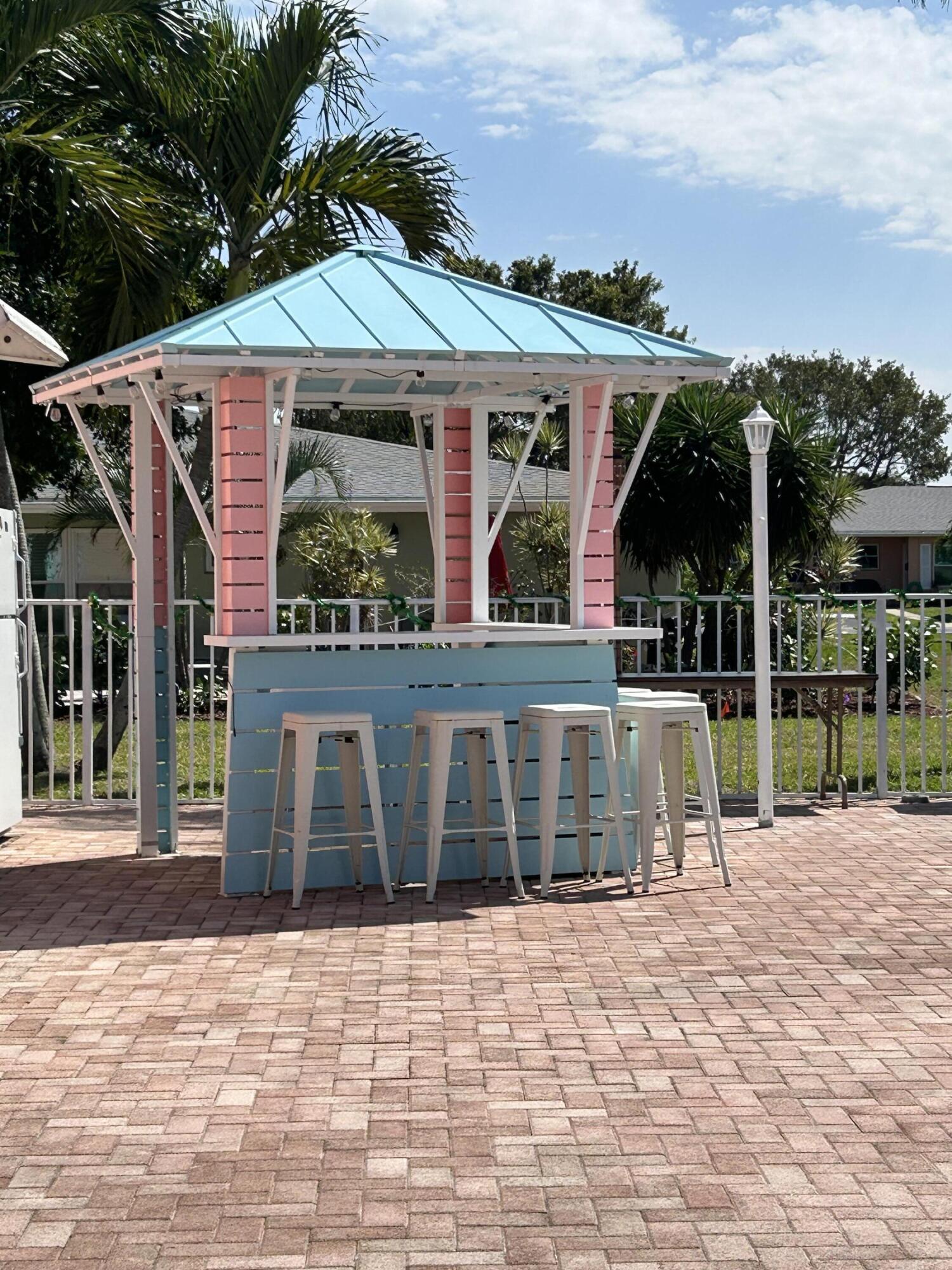 270 South Boulevard D