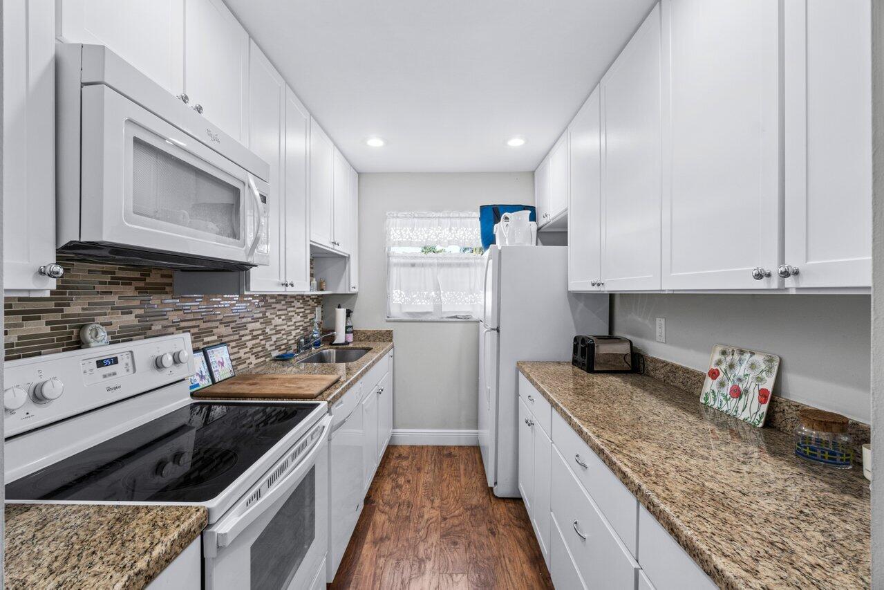 270 South Boulevard D