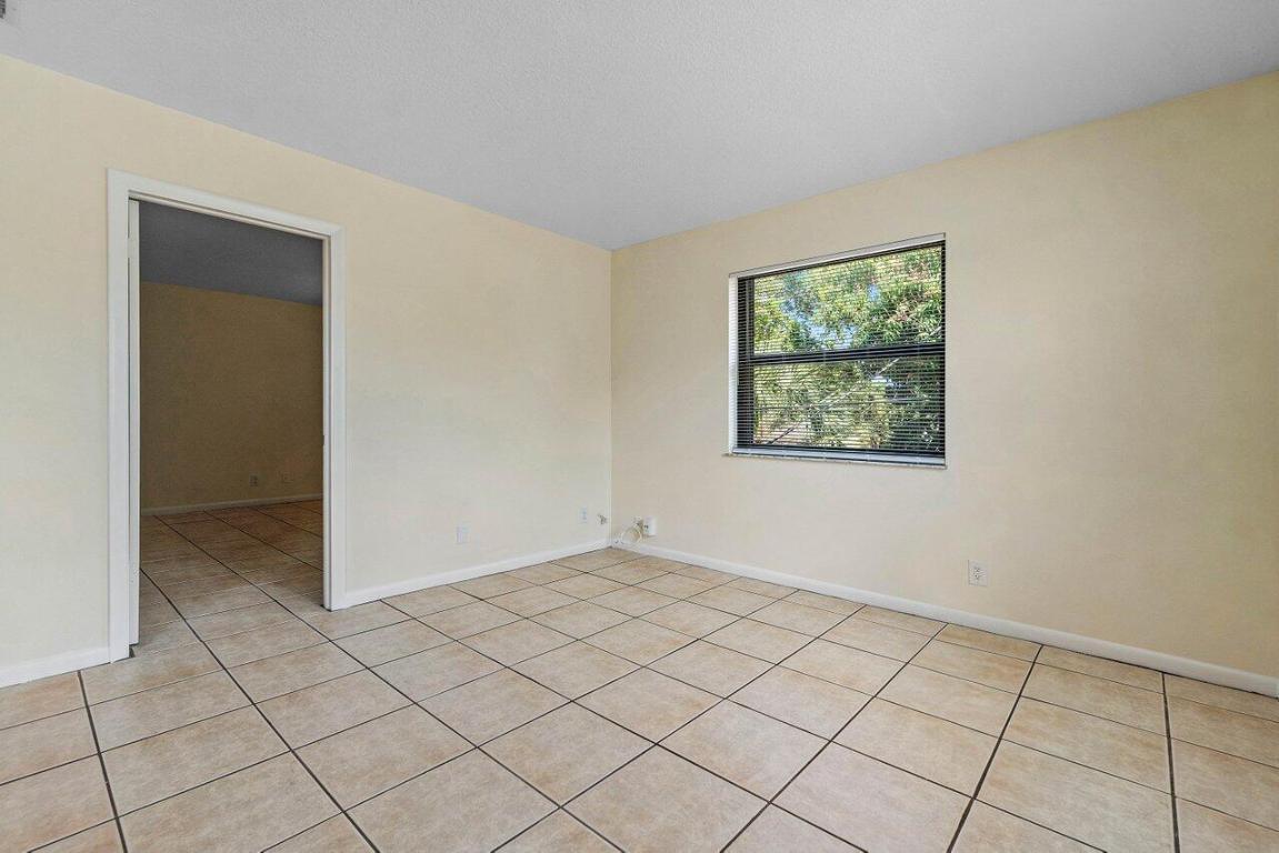 626 N Federal Highway 2