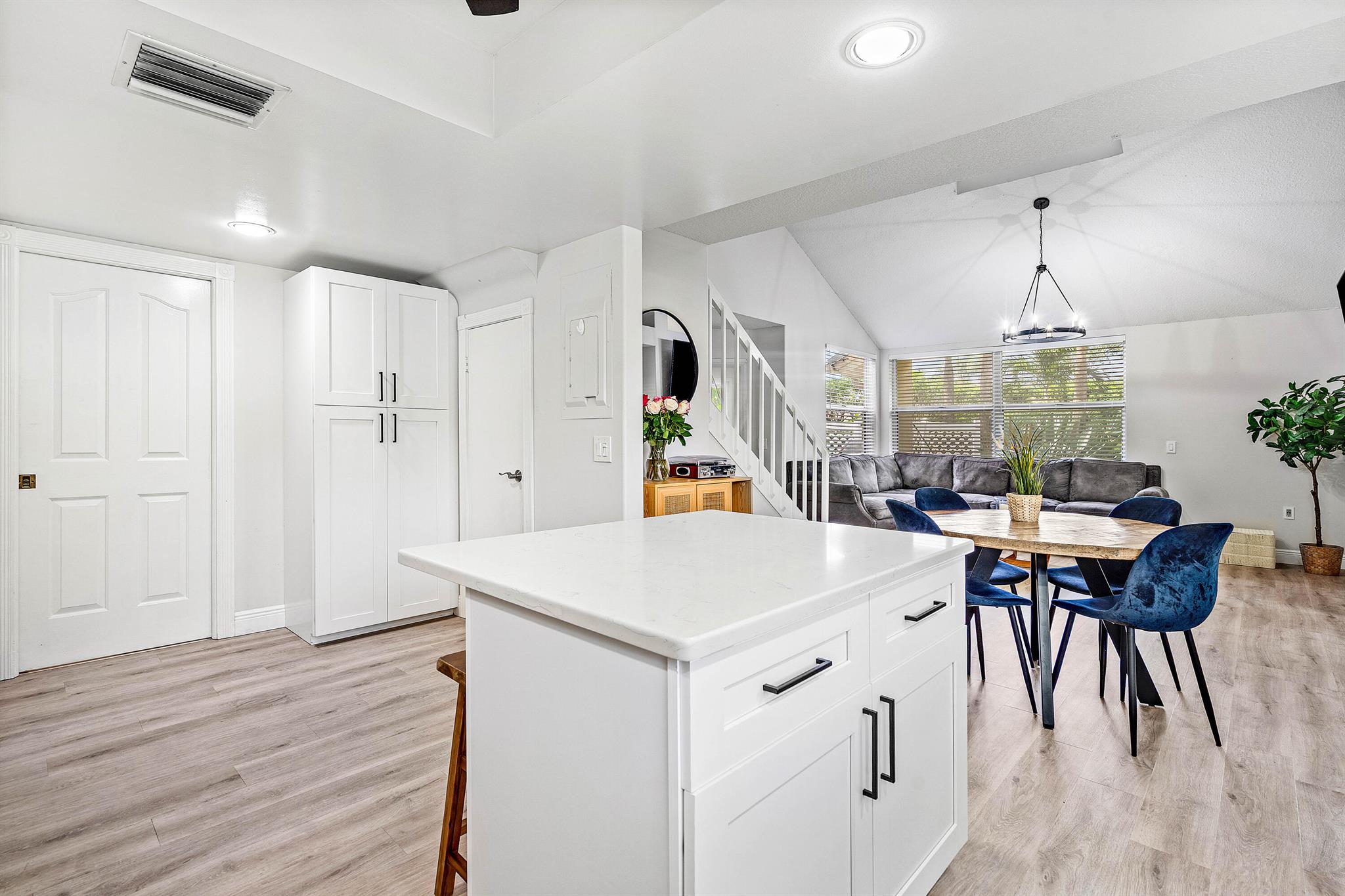 704 Bradford Court Court