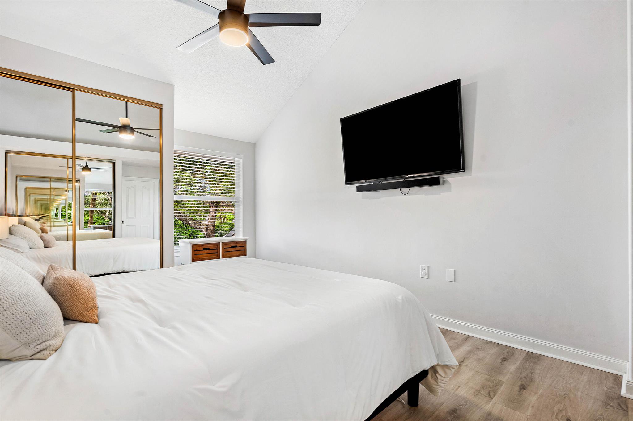 704 Bradford Court Court