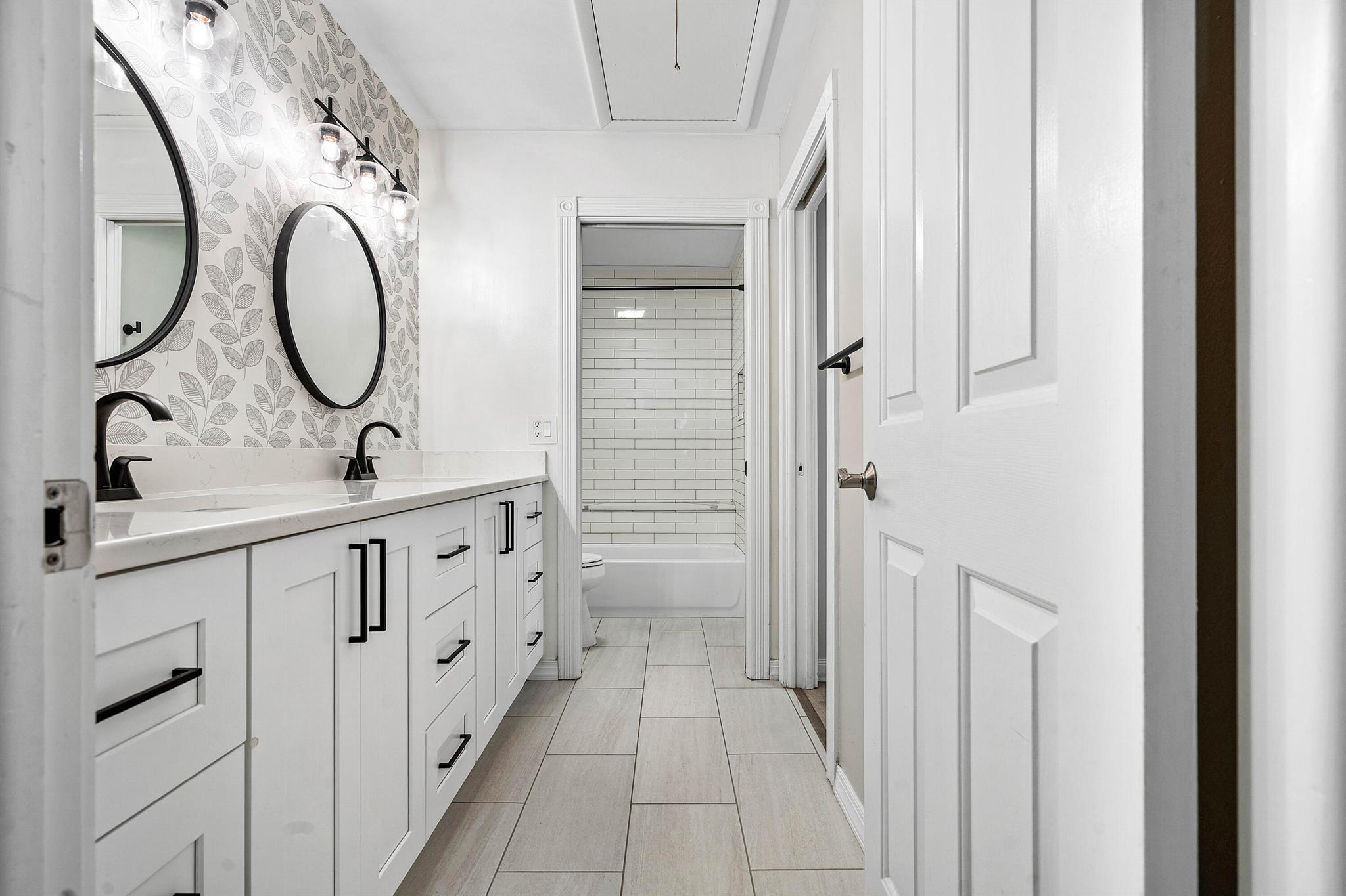 704 Bradford Court Court