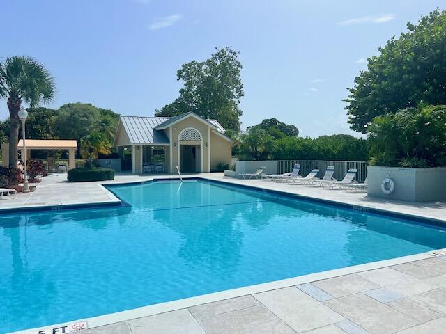 704 Bradford Court Court