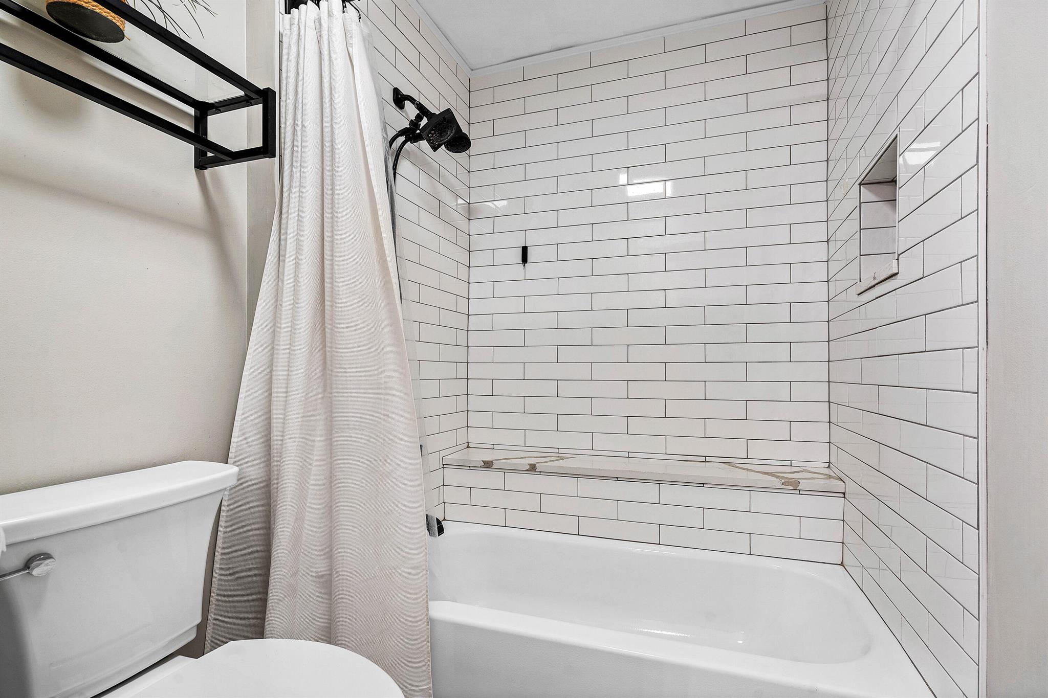 704 Bradford Court Court