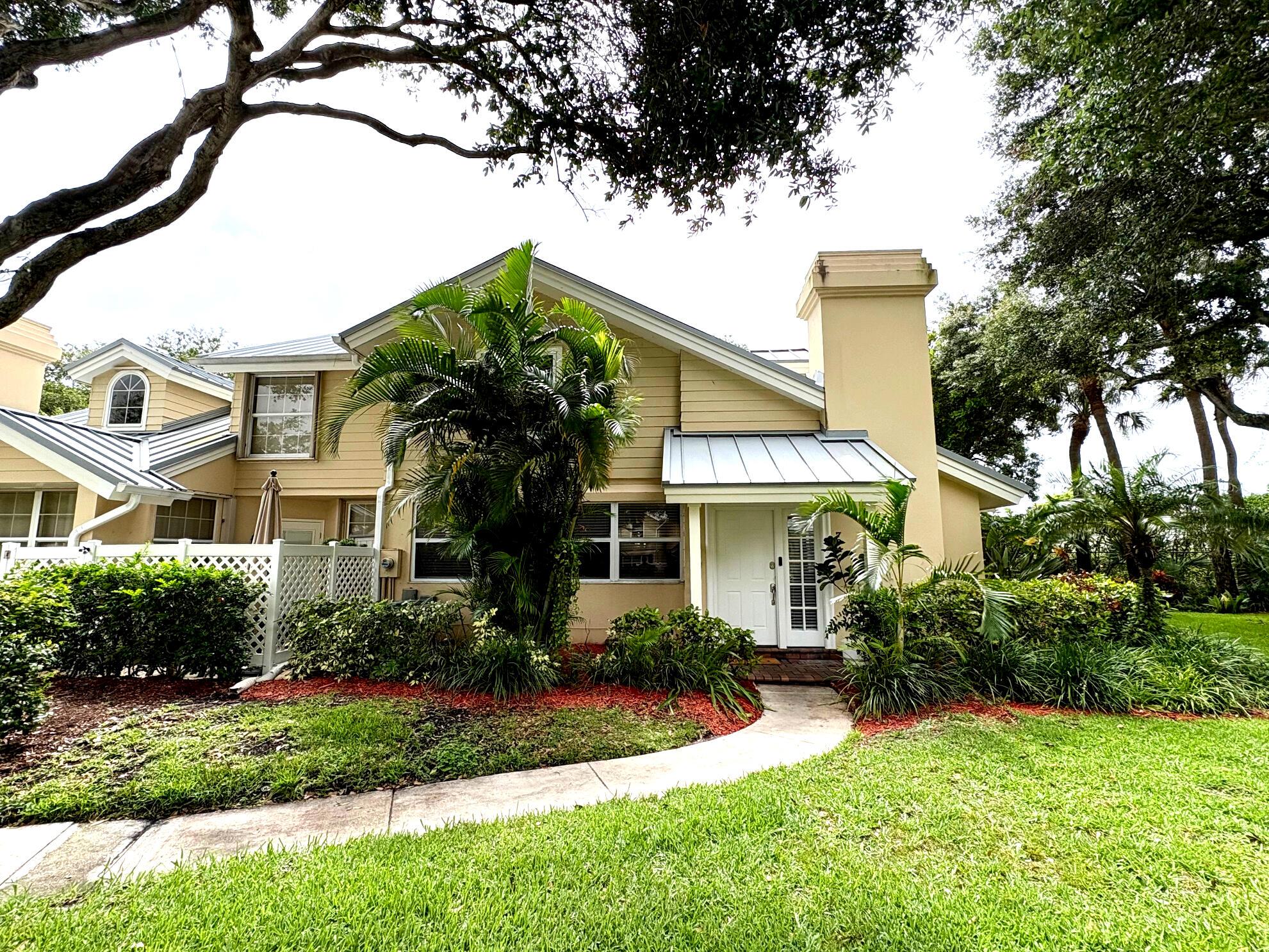 704 Bradford Court Court