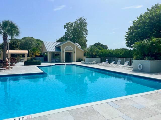 704 Bradford Court Court