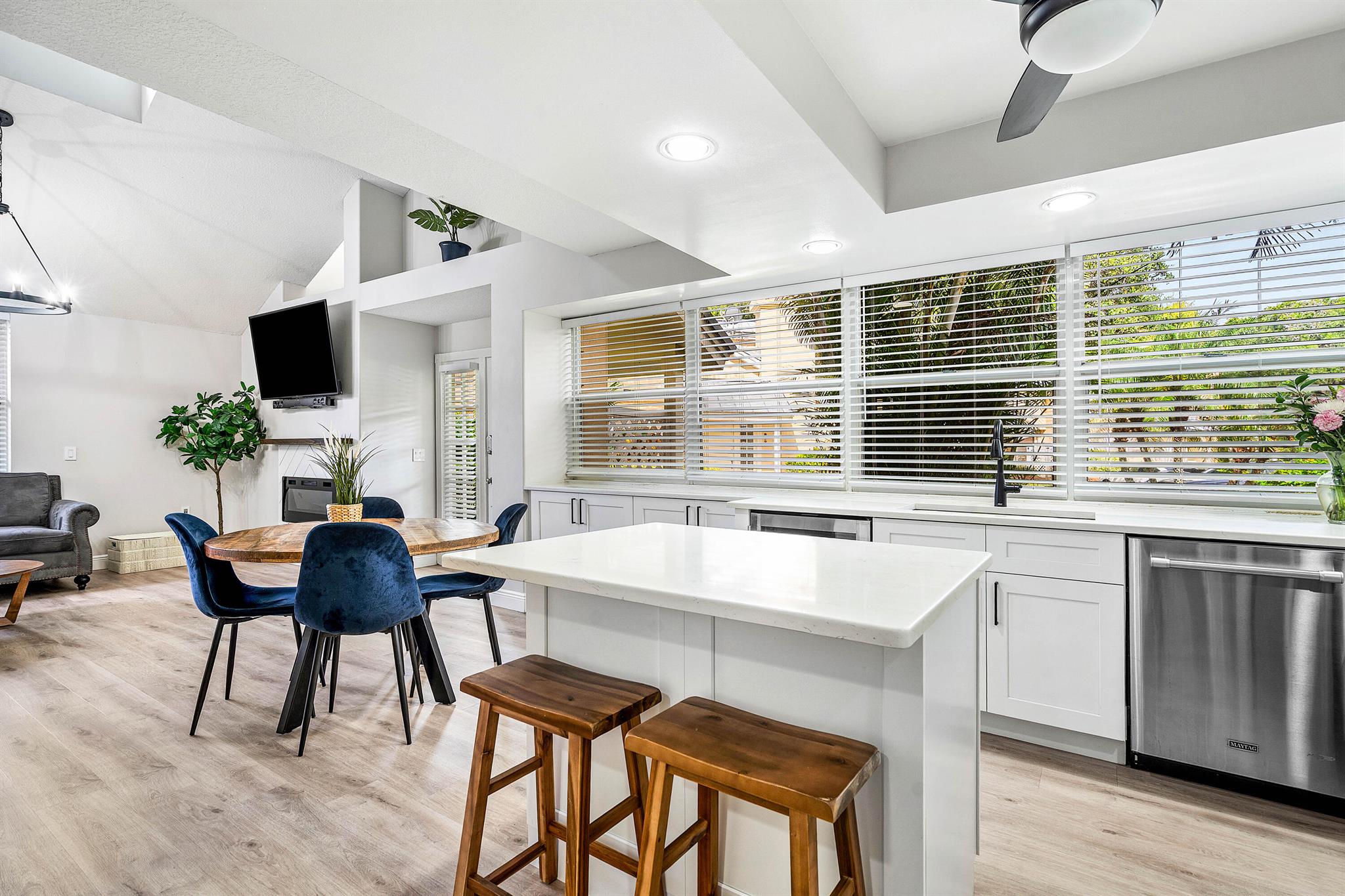 704 Bradford Court Court