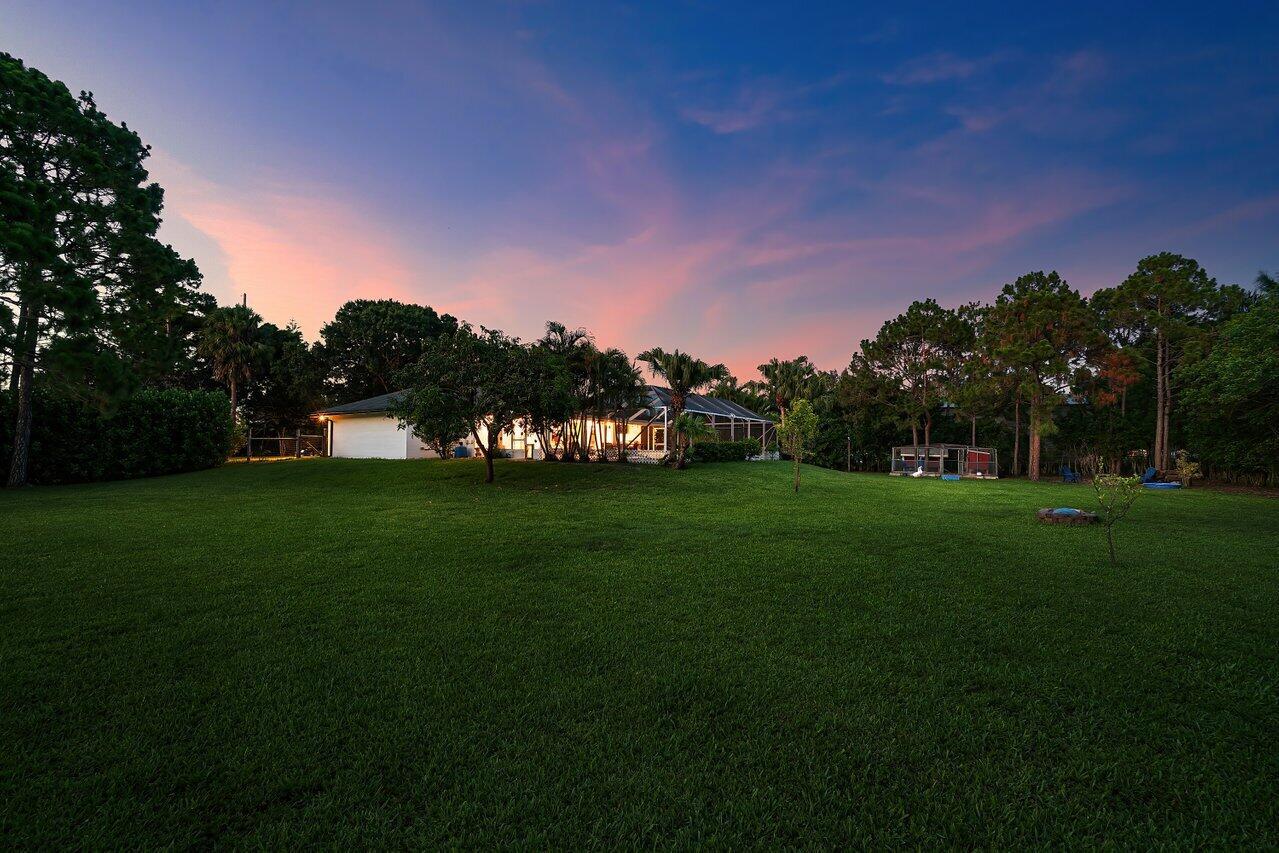 17900 50th Street N