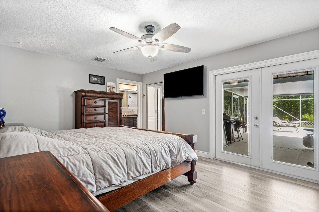 17900 50th Street N