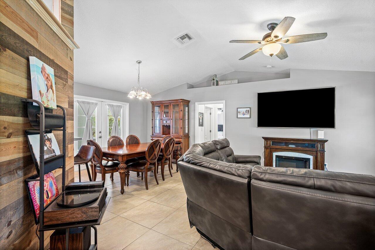 17900 50th Street N