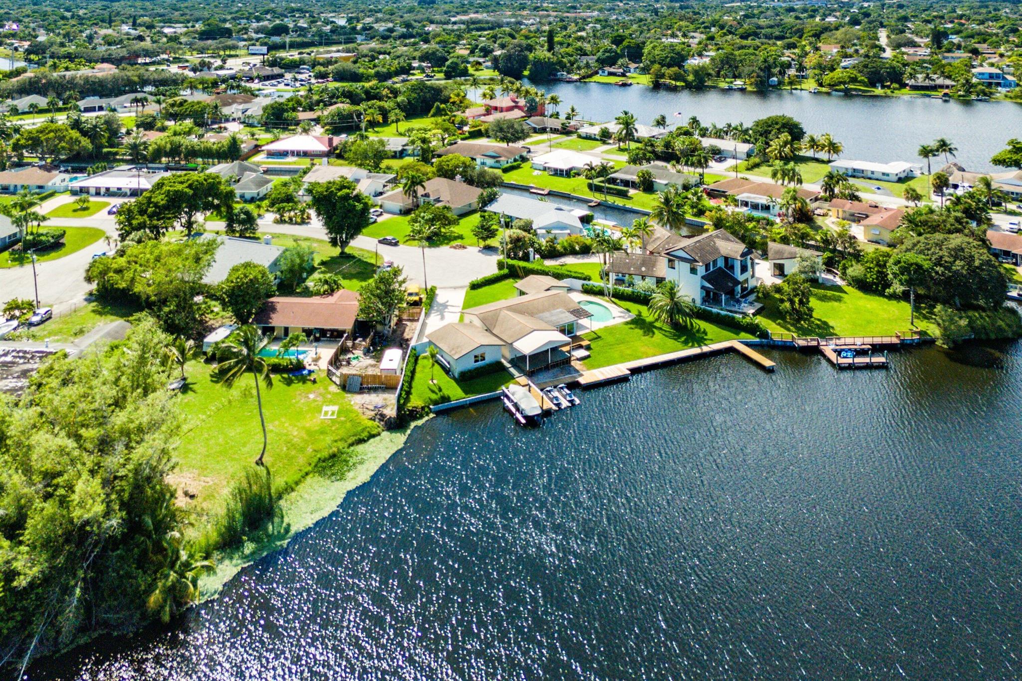 6788 Bayshore Drive