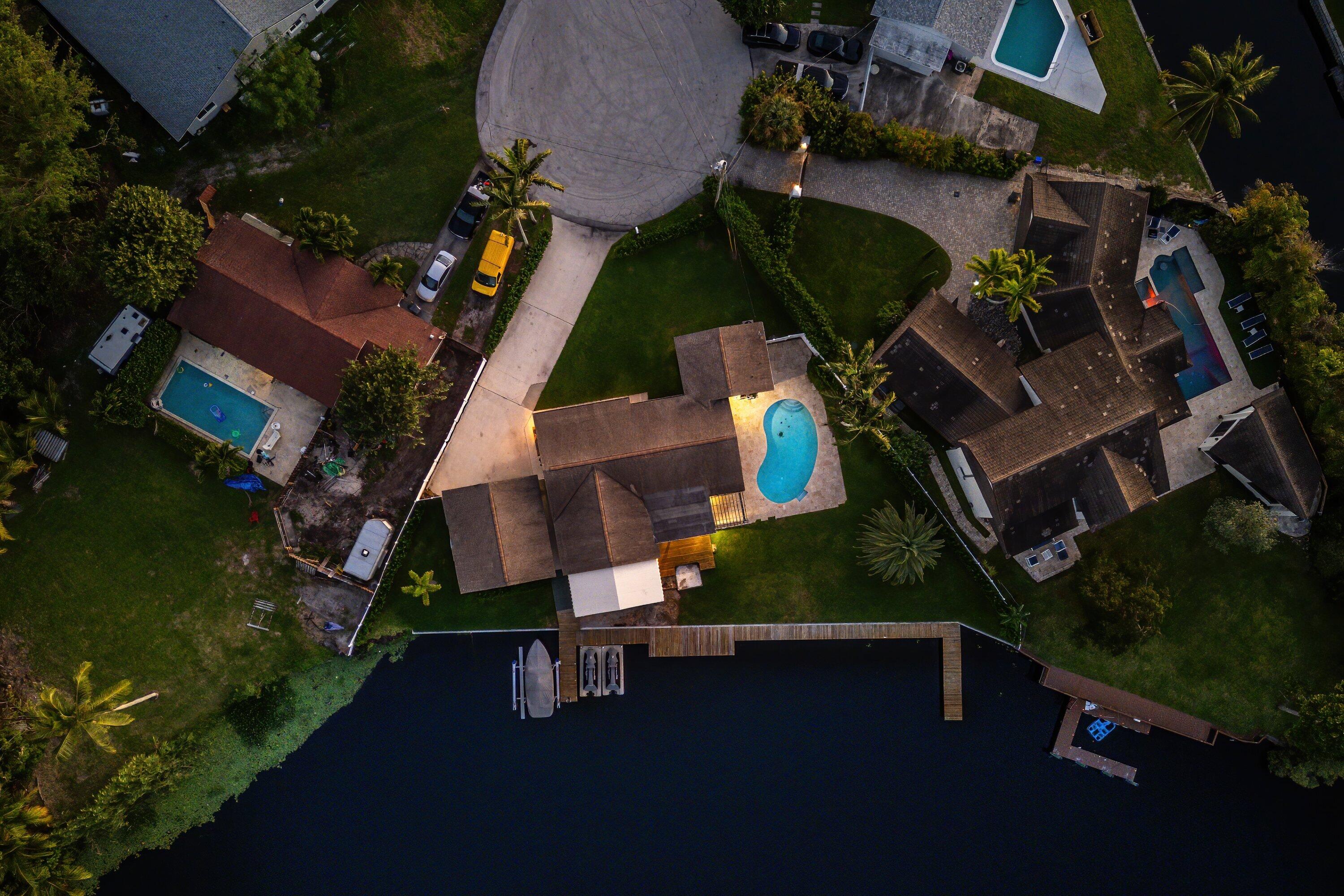 6788 Bayshore Drive