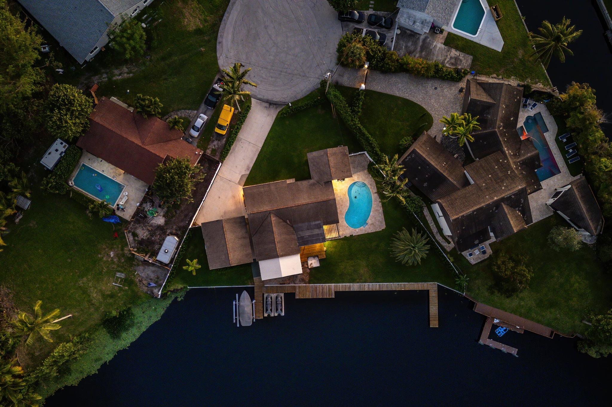 6788 Bayshore Drive
