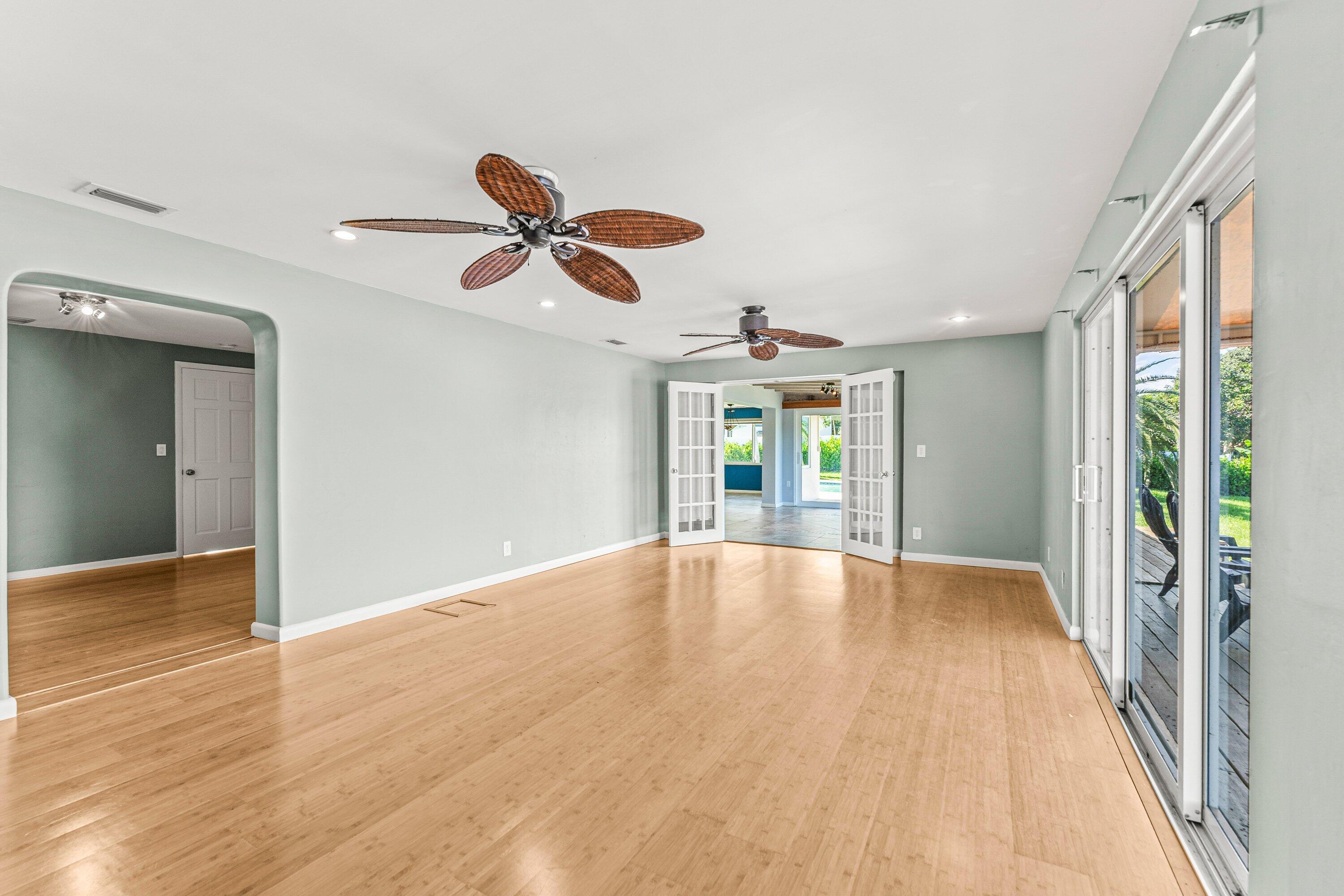 6788 Bayshore Drive