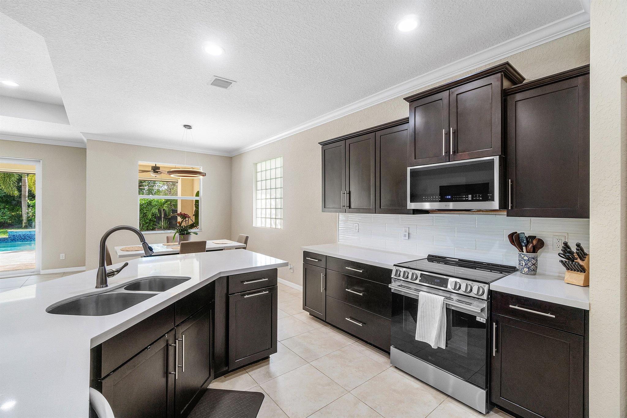 7106 Prudencia Drive